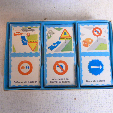 Voir photo 3 de Lot de 2 Jeux Educatifs "Explore la Ferme" et "Domino Le Code de la Route " Lot de 2 Jeux Educatifs "Explore la Ferme" et "Domino Le Code de la Route " État correct reconditionné photo 3