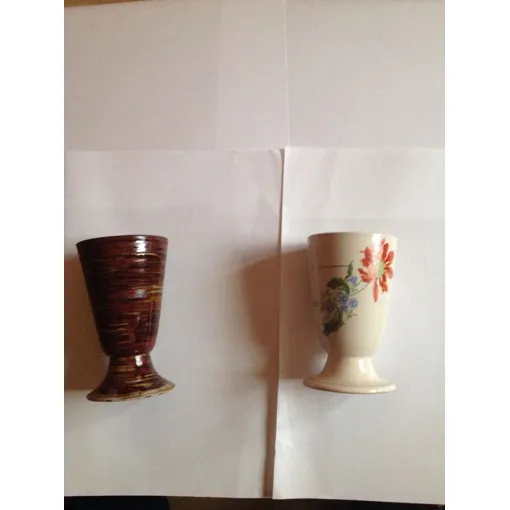Lot De 2 Mugs En Grès Vintage Marron Et Blanc Cassé Avec Des Fleurs + 1 Mug De Voyage En Fibre De Bambou occasion reconditionné disponible sur Rakuten