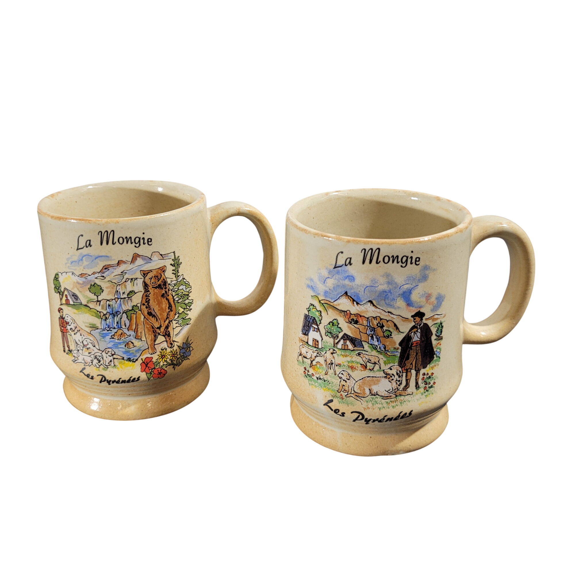 Acheter Lot de 2 mugs vintage en grès véritable – Souvenir des Pyrénées Très bon état - 10,00 € Lot de 2 mugs vintage en grès véritable – Souvenir des Pyrénées Très bon état reconditionné disponible sur Label Emmaüs