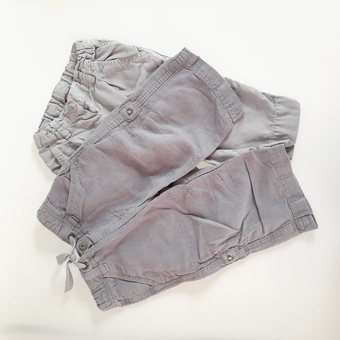 Voir photo 2 de LOT de 2 pantalons en coton pour bébé de 12 mois de la marque "Bout'chou" LOT de 2 pantalons en coton pour bébé de 12 mois de la marque "Bout'chou" Très bon état reconditionné photo 2