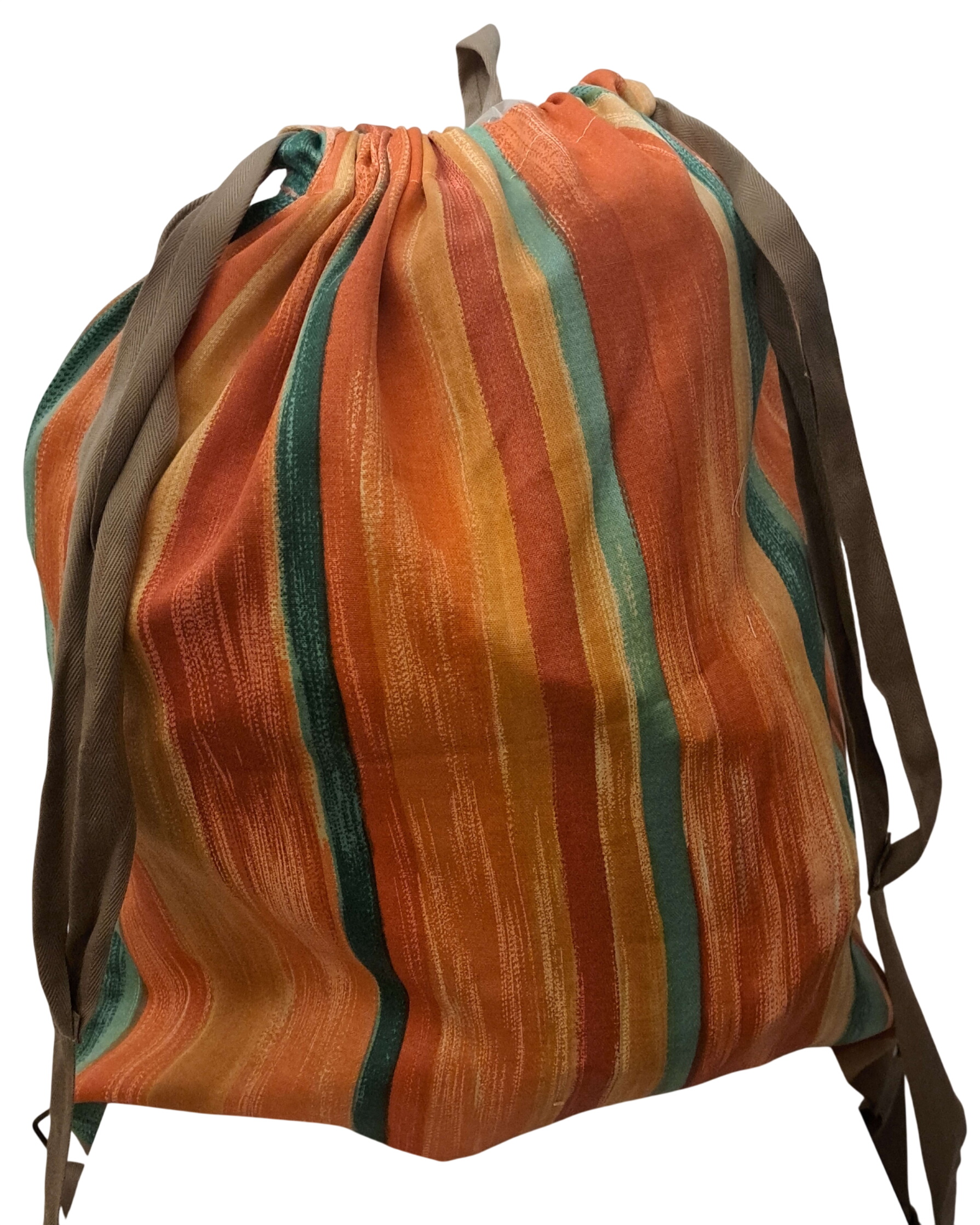 Lot de 2 sacs à dos/ tote bag + 1 trousse - 100% matières recyclées - Etoffe Meuse Parfait état - 25,00 € Lot de 2 sacs à dos/ tote bag + 1 trousse - 100% matières recyclées - Etoffe Meuse Parfait état reconditionné disponible sur Label Emmaüs