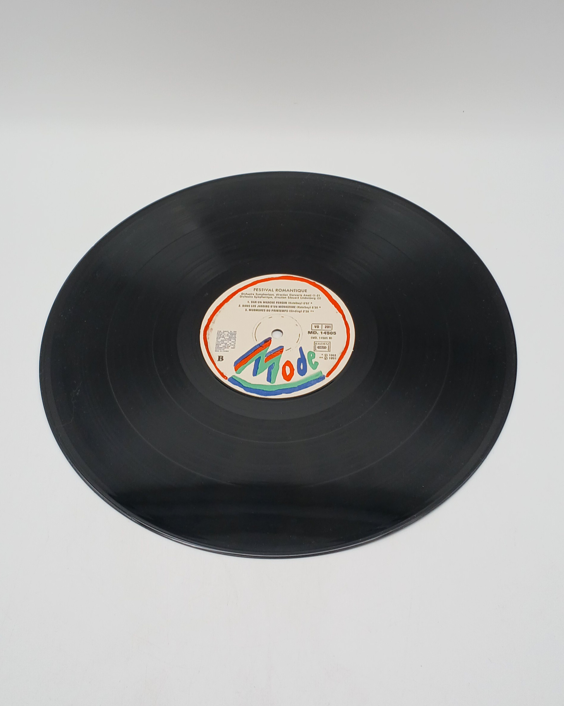 Voir photo 10 de Lot de 2 Vinyles 33 tours - Classiques - Vivaldi et Festival Romantique Lot de 2 Vinyles 33 tours - Classiques - Vivaldi et Festival Romantique Très bon état reconditionné photo 10