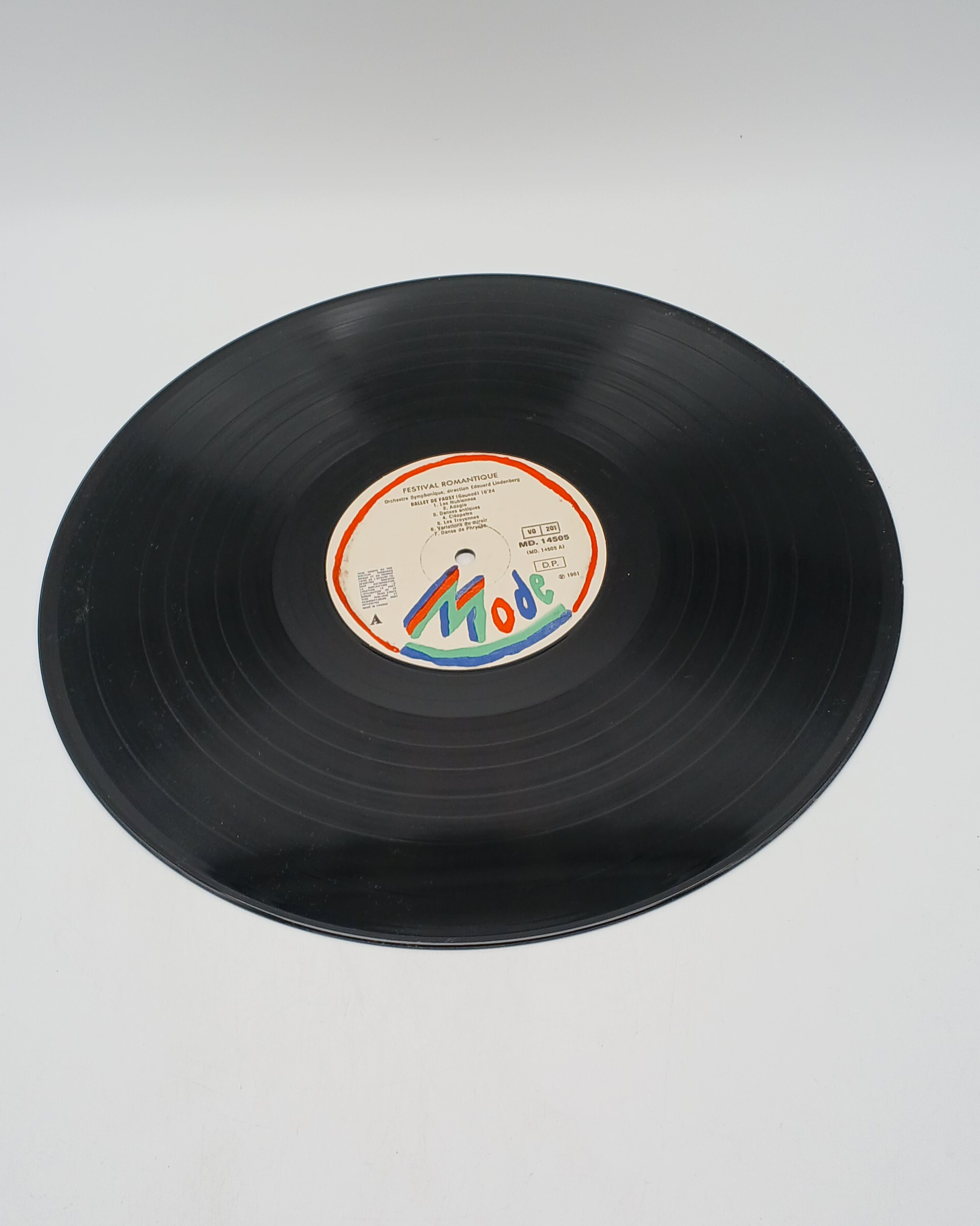 Voir photo 9 de Lot de 2 Vinyles 33 tours - Classiques - Vivaldi et Festival Romantique Lot de 2 Vinyles 33 tours - Classiques - Vivaldi et Festival Romantique Très bon état reconditionné photo 9