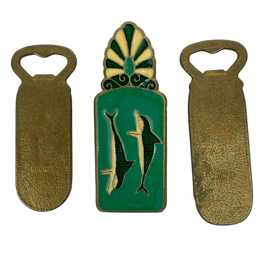 Voir photo 2 de Lot de 3 Accessoires de Table Vintage en Bronze et Émail Cloisonné - Deux décapsuleurs et un grand clip Lot de 3 Accessoires de Table Vintage en Bronze et Émail Cloisonné - Deux décapsuleurs et un grand clip reconditionné photo 2