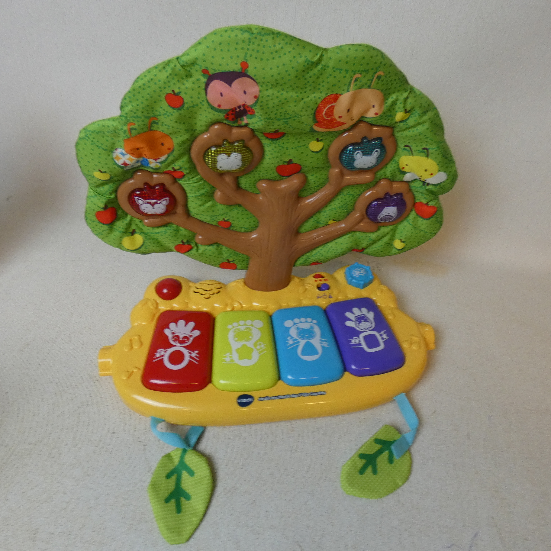 Voir photo 3 de Lot de 3 jeux d'éveil - 1Arbre des découvertes Vtech - 1 Boulier Ikea - 1 Boulier 3 en multi jeux1 Lot de 3 jeux d'éveil - 1Arbre des découvertes Vtech - 1 Boulier Ikea - 1 Boulier 3 en multi jeux1 État correct reconditionné photo 3