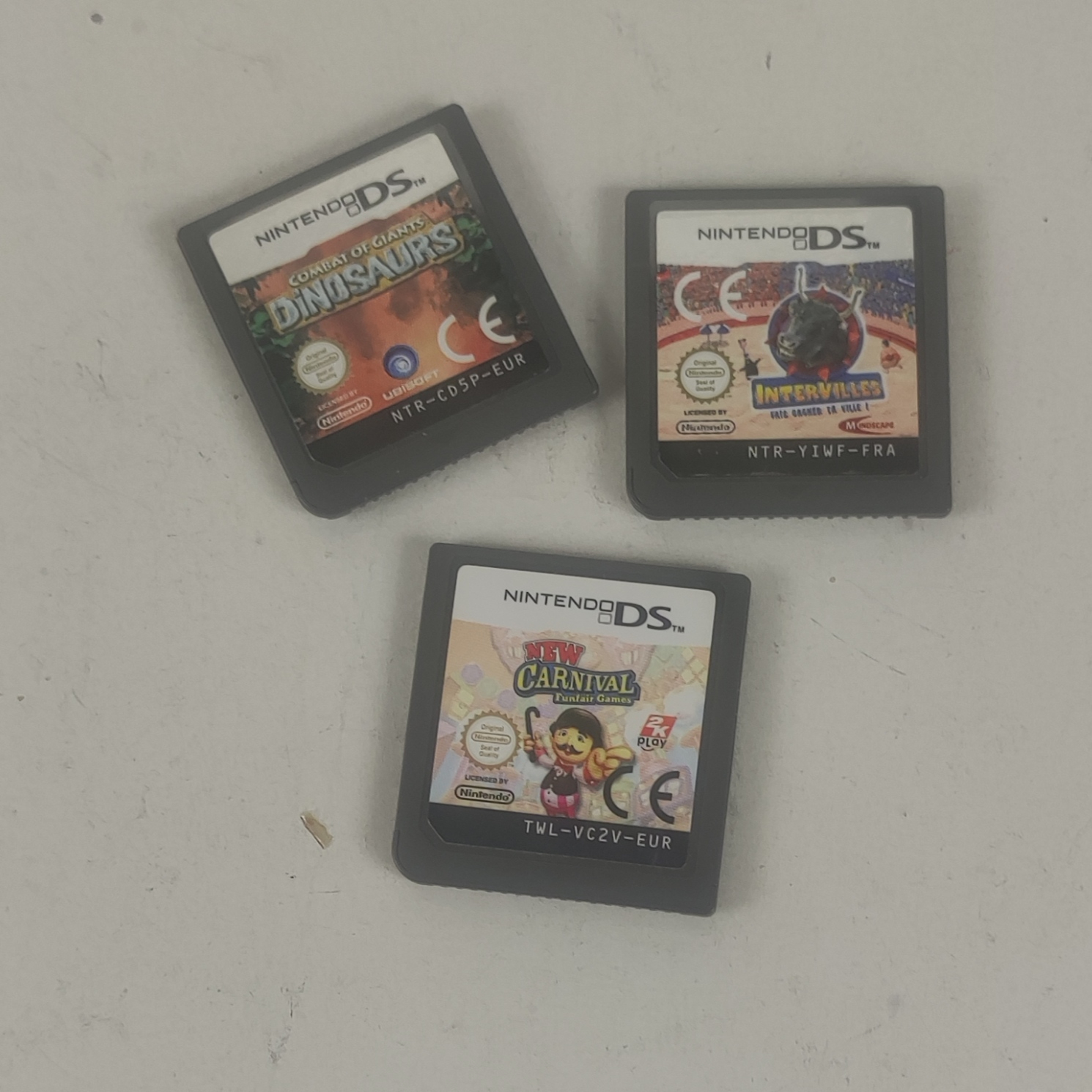 Lot de 3 jeux Nintendo DS : Intervilles, Carnival Funfair Games et Combat of Giants Dinosaurs Très bon état - 10,00 € Lot de 3 jeux Nintendo DS : Intervilles, Carnival Funfair Games et Combat of Giants Dinosaurs Très bon état reconditionné disponible sur Label Emmaüs