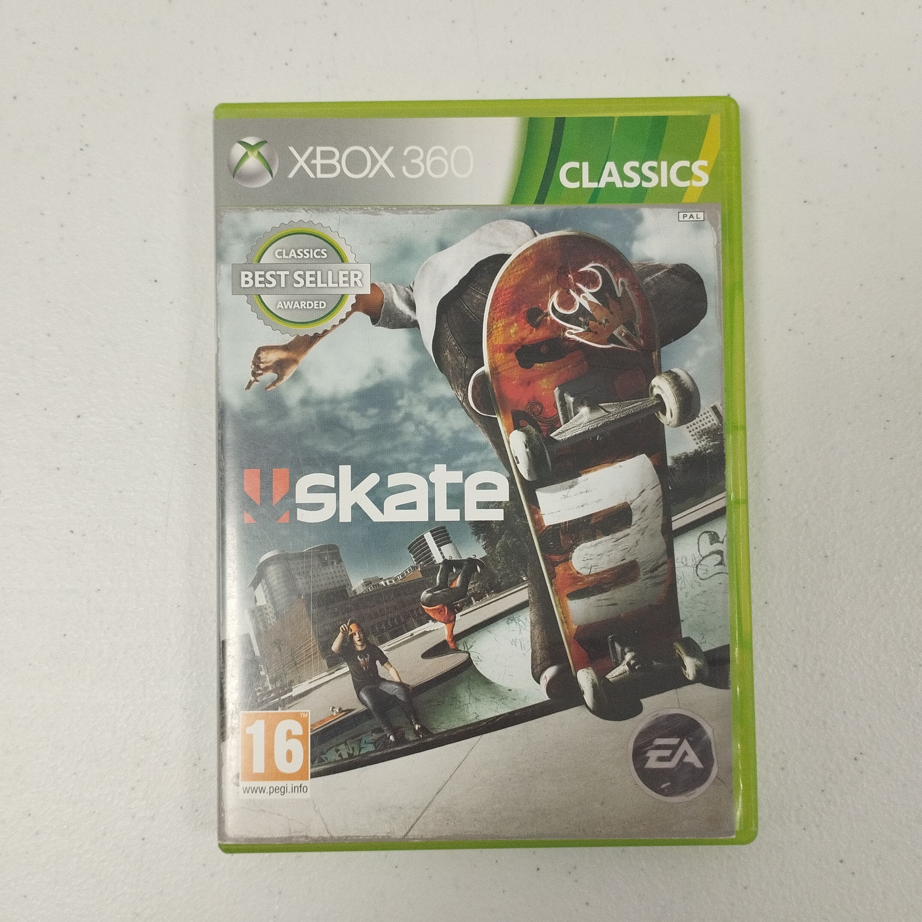 Voir photo 7 de Lot de 3 jeux XBOX 360 : Les Sims 3 /PES 2015 / Skate 3 Lot de 3 jeux XBOX 360 : Les Sims 3 /PES 2015 / Skate 3 Bon état reconditionné photo 7