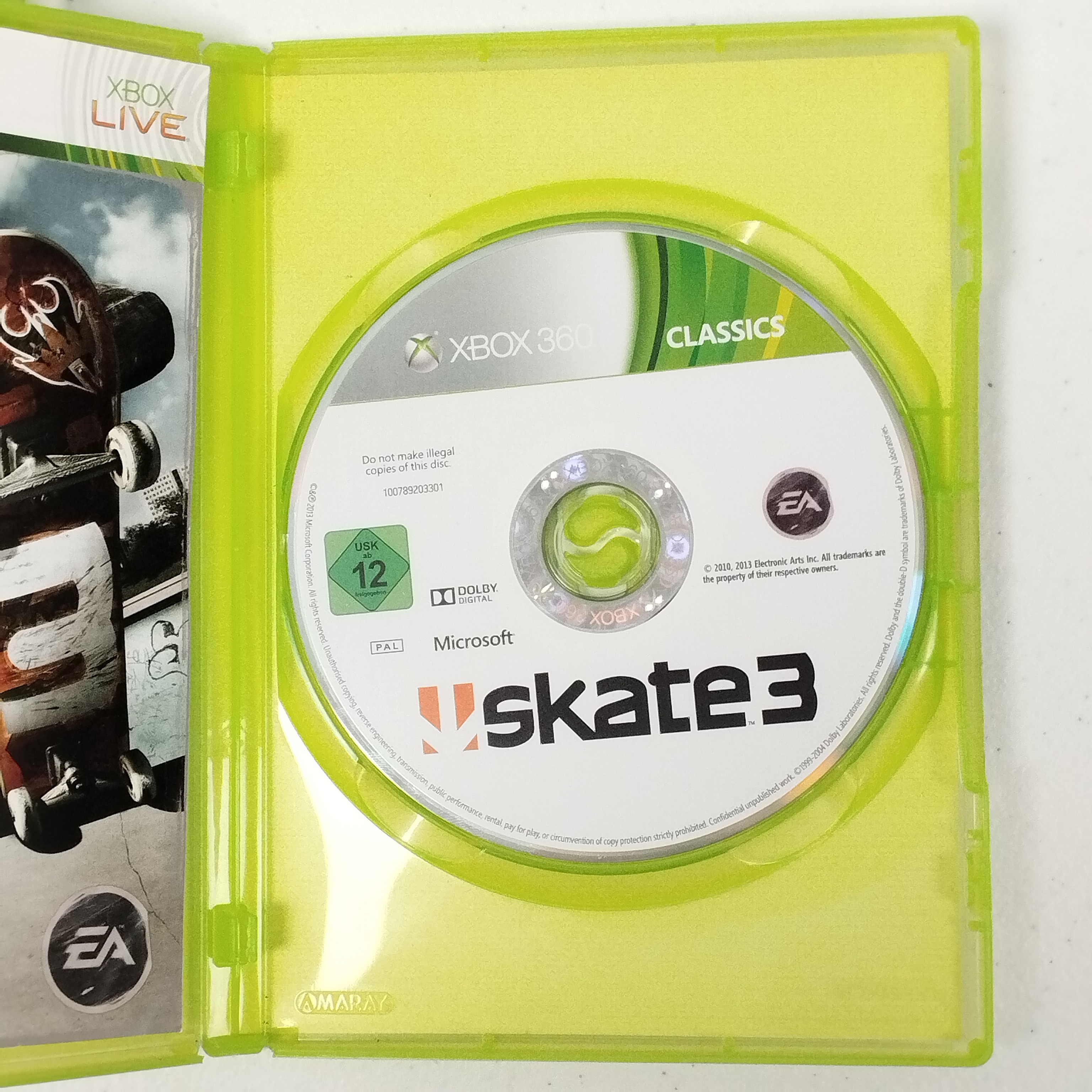Voir photo 9 de Lot de 3 jeux XBOX 360 : Les Sims 3 /PES 2015 / Skate 3 Lot de 3 jeux XBOX 360 : Les Sims 3 /PES 2015 / Skate 3 Bon état reconditionné photo 9