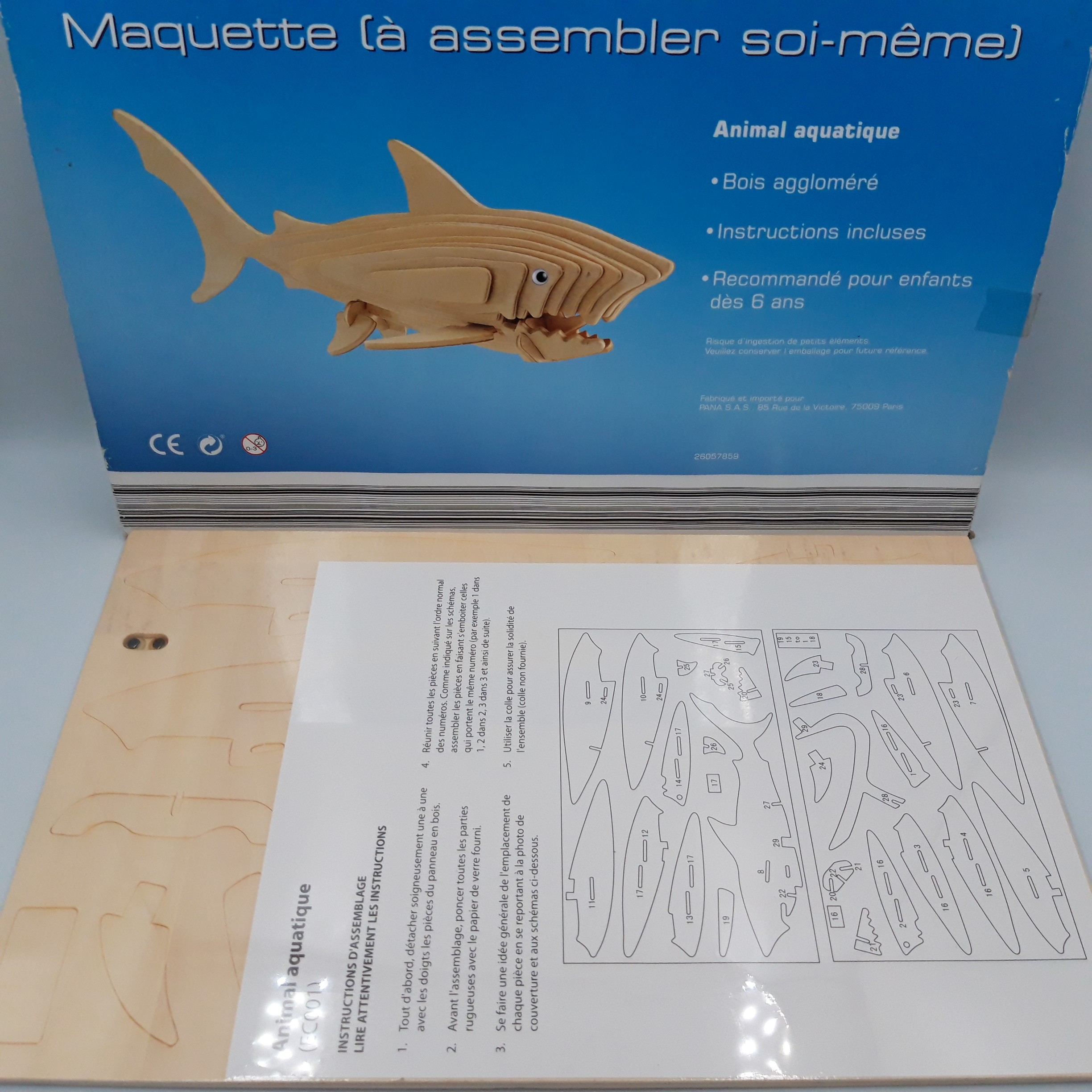 Voir photo 5 de Lot de 3 Maquettes à assembler soi-même en bois aggloméré Lot de 3 Maquettes à assembler soi-même en bois aggloméré Très bon état reconditionné photo 5
