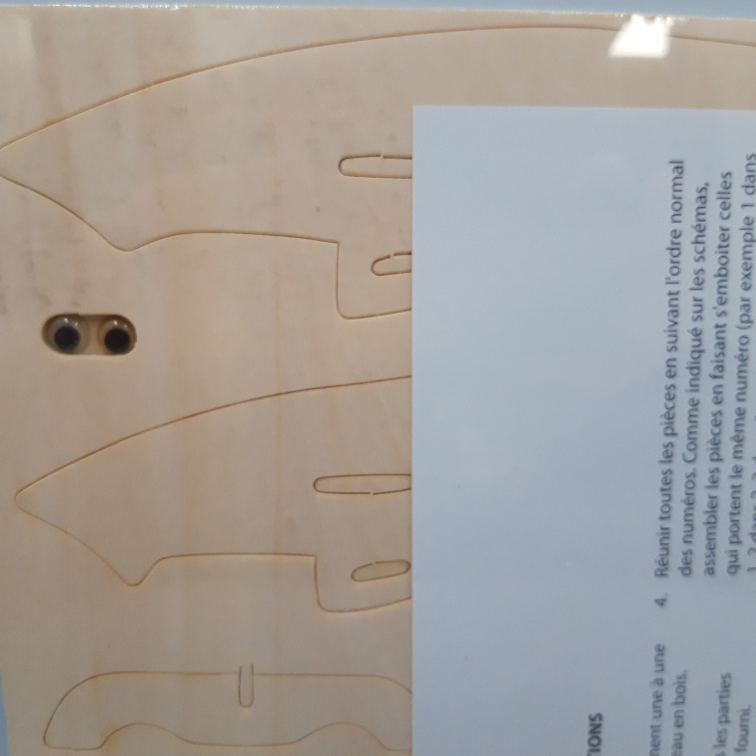 Voir photo 6 de Lot de 3 Maquettes à assembler soi-même en bois aggloméré Lot de 3 Maquettes à assembler soi-même en bois aggloméré Très bon état reconditionné photo 6