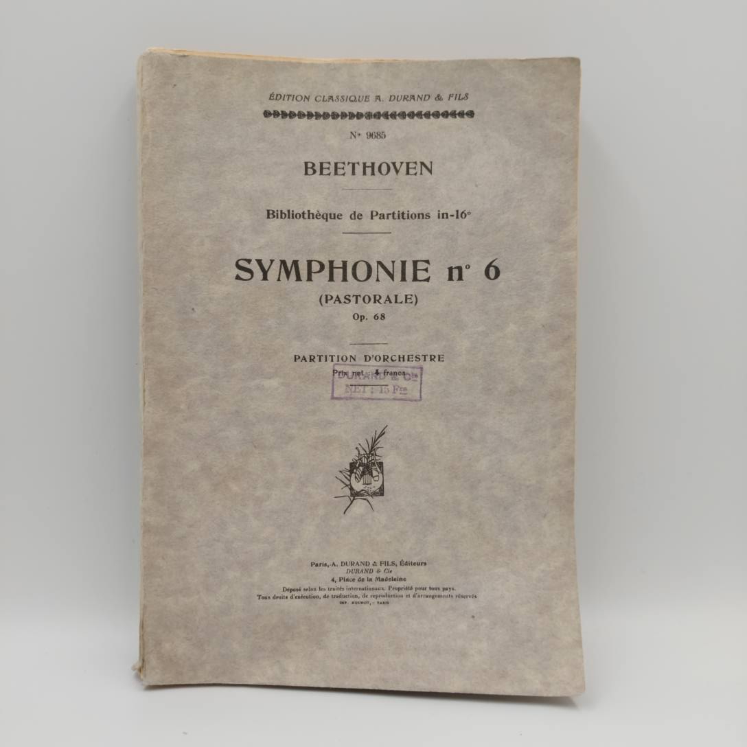 Voir photo 2 de LOT de 3 Partitions : Tchaikowsky - Beethoven - Ravel LOT de 3 Partitions : Tchaikowsky - Beethoven - Ravel État correct reconditionné photo 2
