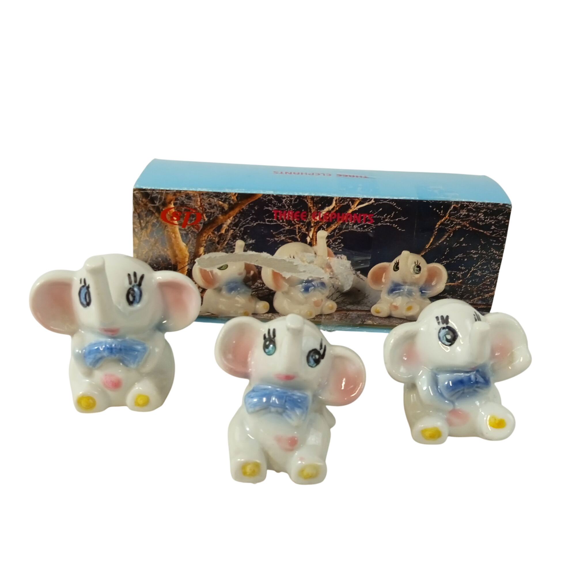 Acheter Lot de 3 petits éléphants céramique neufs collection Parfait état - 13,00 € Lot de 3 petits éléphants céramique neufs collection Parfait état reconditionné disponible sur Label Emmaüs