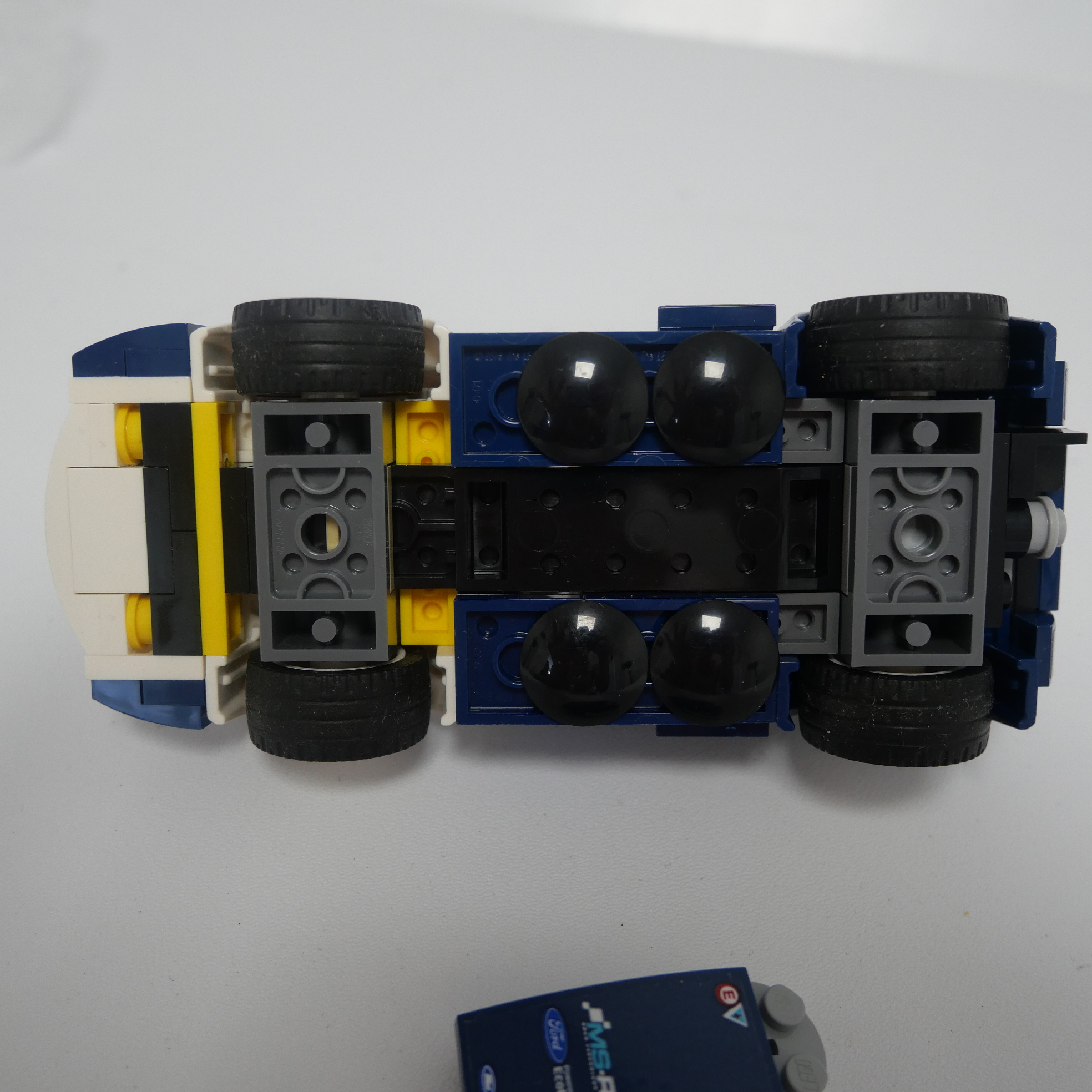 Voir photo 10 de Lot de 3 voitures de course LEGO Speed Champions Lot de 3 voitures de course LEGO Speed Champions reconditionné photo 10
