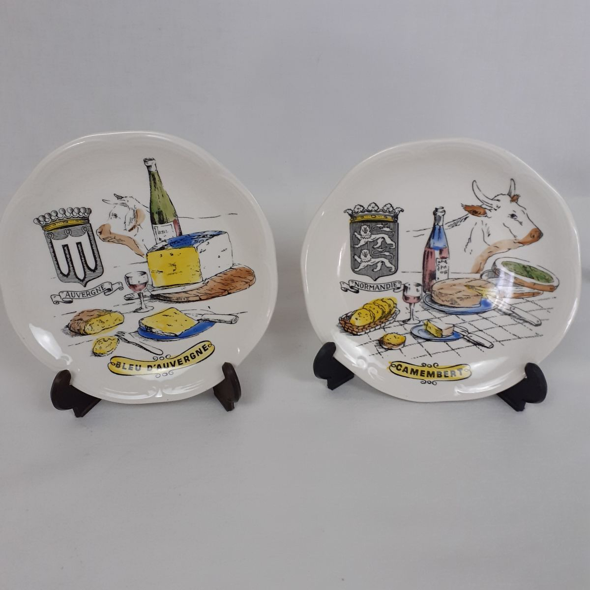 Voir photo 3 de Lot de 4 assiettes à fromage - Céramique - Gien Lot de 4 assiettes à fromage - Céramique - Gien reconditionné photo 3