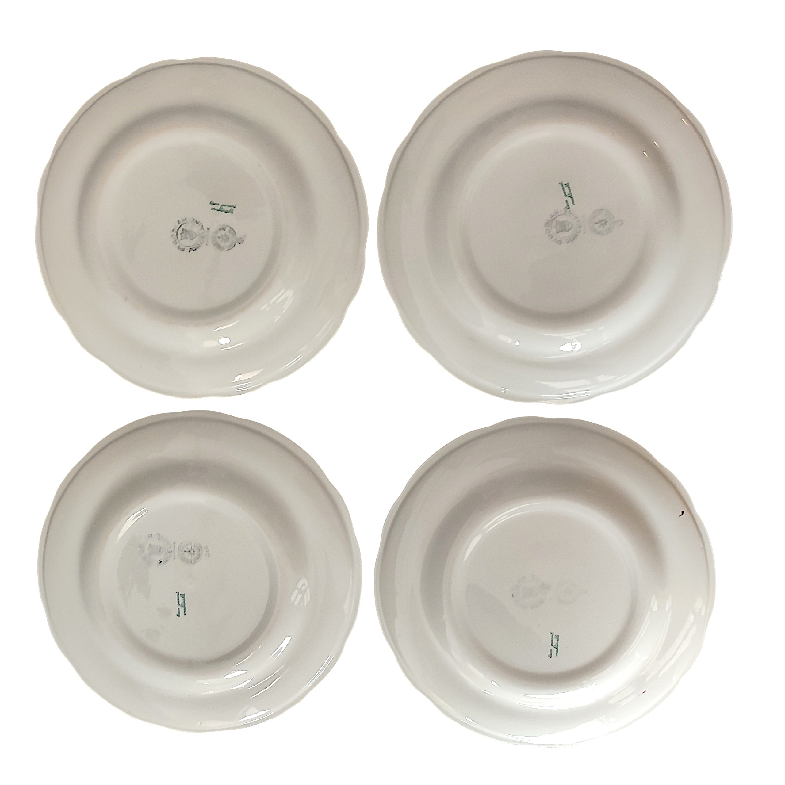Voir photo 3 de Lot de 4 assiettes plates en porcelaine - modèle Agreste Pyroblan par Sarreguemines. Lot de 4 assiettes plates en porcelaine - modèle Agreste Pyroblan par Sarreguemines. reconditionné photo 3