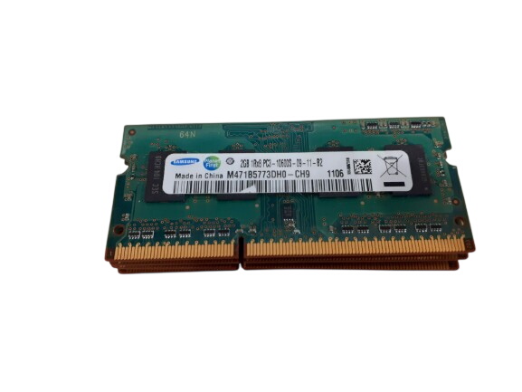 Lot de 4 Barrettes 2 Go DDR 3 bon état - 15,00 € Lot de 4 Barrettes 2 Go DDR 3 bon état reconditionné disponible sur Label Emmaüs