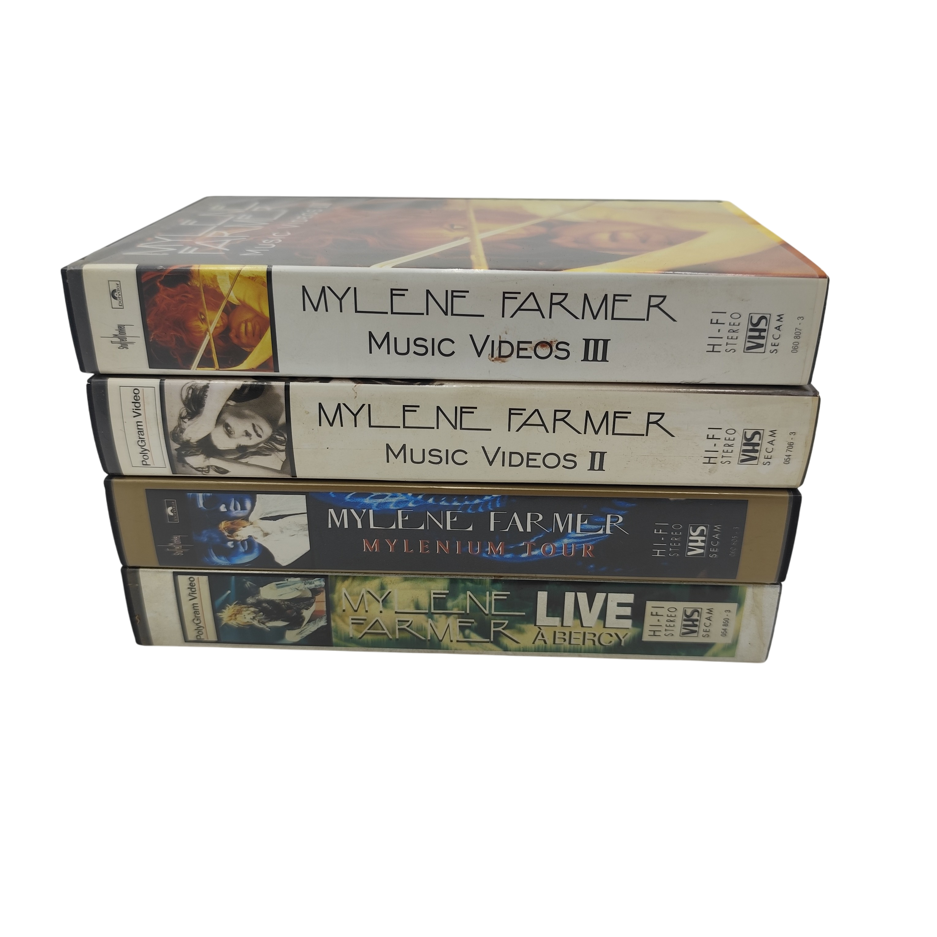 Lot de 4 cassettes Mylène Farmer état correct - 30,00 € Lot de 4 cassettes Mylène Farmer état correct reconditionné disponible sur Label Emmaüs
