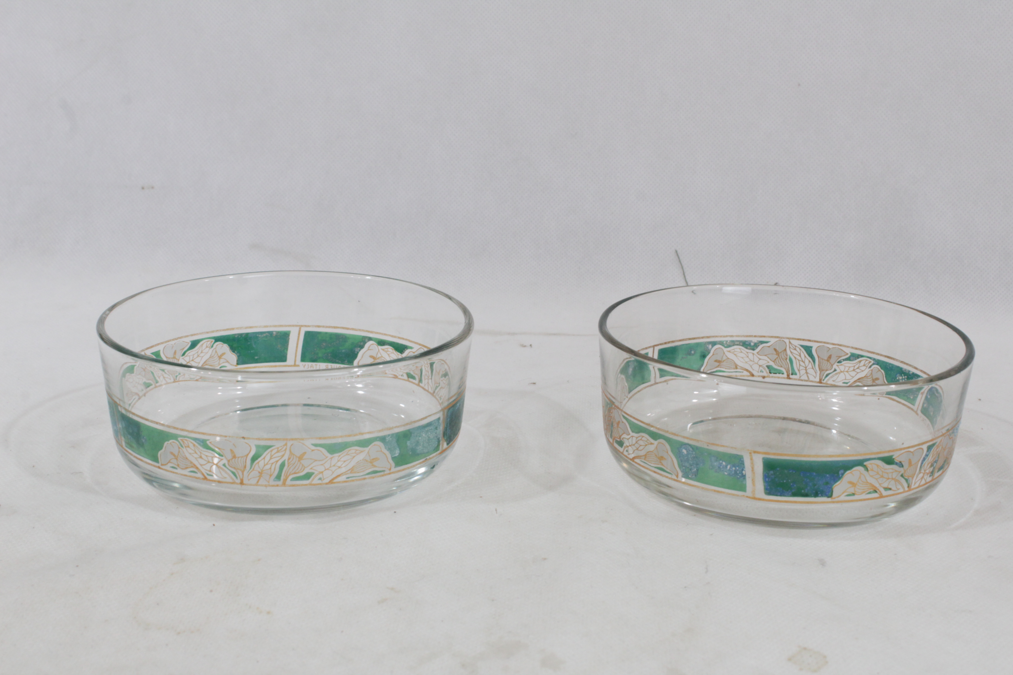 Voir photo 6 de Lot de 4 coupelles à dessert en verre DECOVER ITALIE Lot de 4 coupelles à dessert en verre DECOVER ITALIE Très bon état reconditionné photo 6