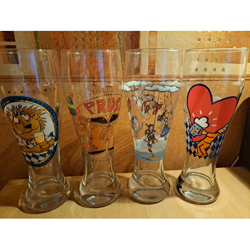 Acheter Lot De 4 Grands Verres Différents Motifs occasion - 16,00 € Lot De 4 Grands Verres Différents Motifs occasion reconditionné disponible sur Rakuten