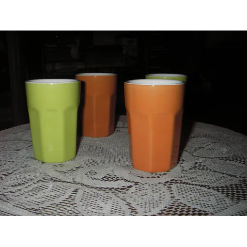 Lot De 4 Ramequins En Céramique Émaillée Multicolores De Marque Lr ,Dimensions :Diamètre 5 Cm ,À La Base 4 Cm ,Hauteur 8 Cm . occasion reconditionné disponible sur Rakuten