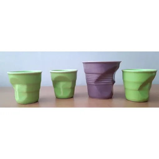 Acheter Lot De 4 Tasses Froissés De Marque Revol occasion - 14,98 € Lot De 4 Tasses Froissés De Marque Revol occasion reconditionné disponible sur Rakuten