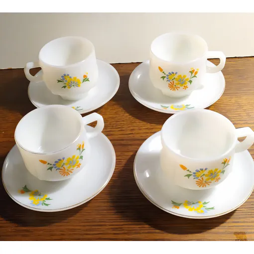 Lot De 4 Tasses + Sous-Tasses Vintage - Fleurs / Made In China occasion reconditionné disponible sur Rakuten