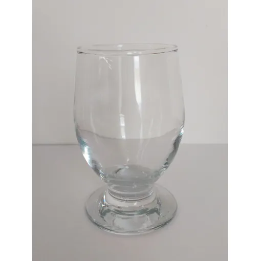 Lot De 4 Verres À Pied Transparents. Hauteur 11,5 Cm. Bon état - 10,00 € Lot De 4 Verres À Pied Transparents. Hauteur 11,5 Cm. Bon état reconditionné disponible sur Rakuten