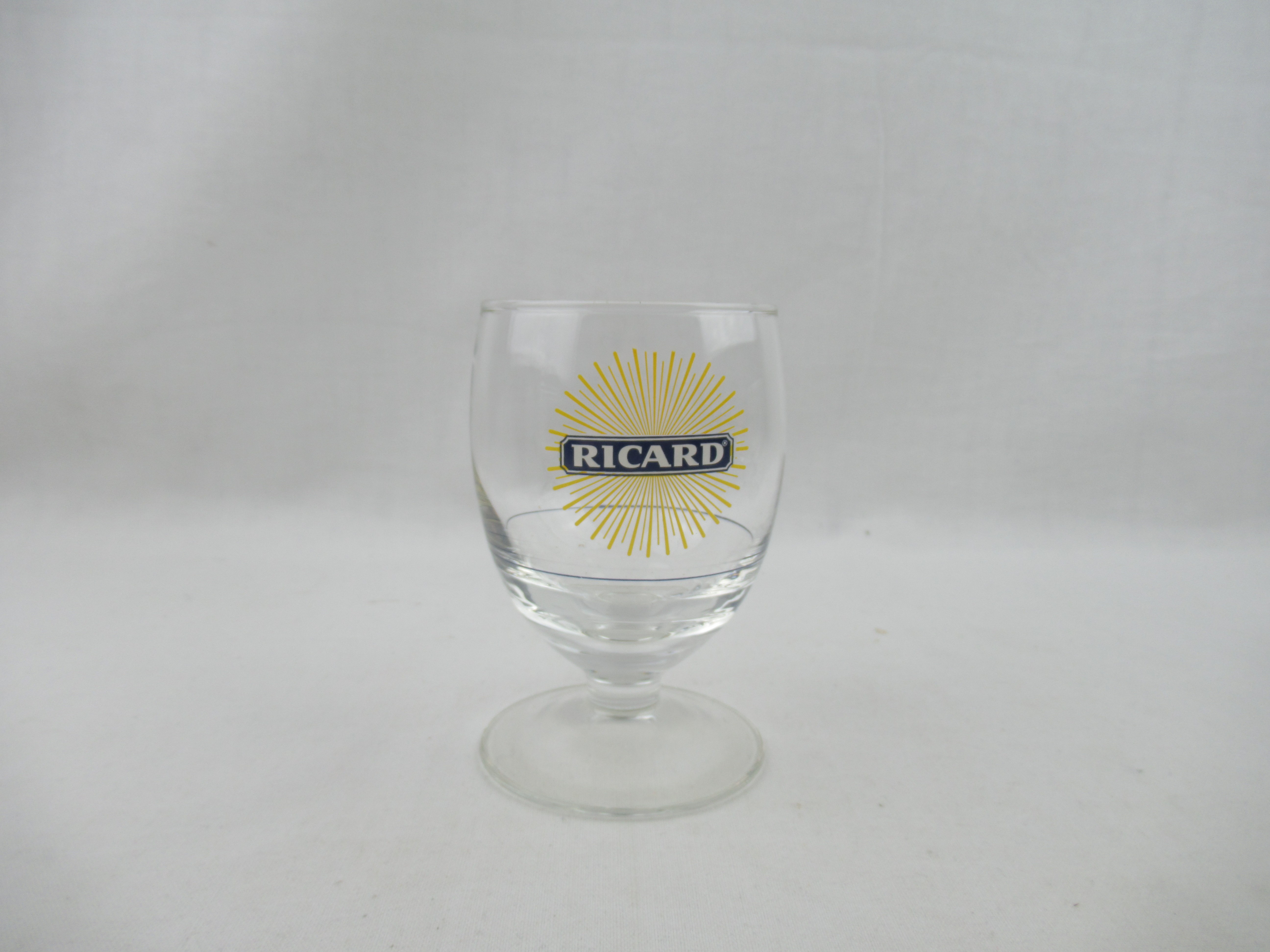 Voir photo 4 de Lot de 4 verres RICARD en bon état Lot de 4 verres RICARD en bon état Bon état reconditionné photo 4