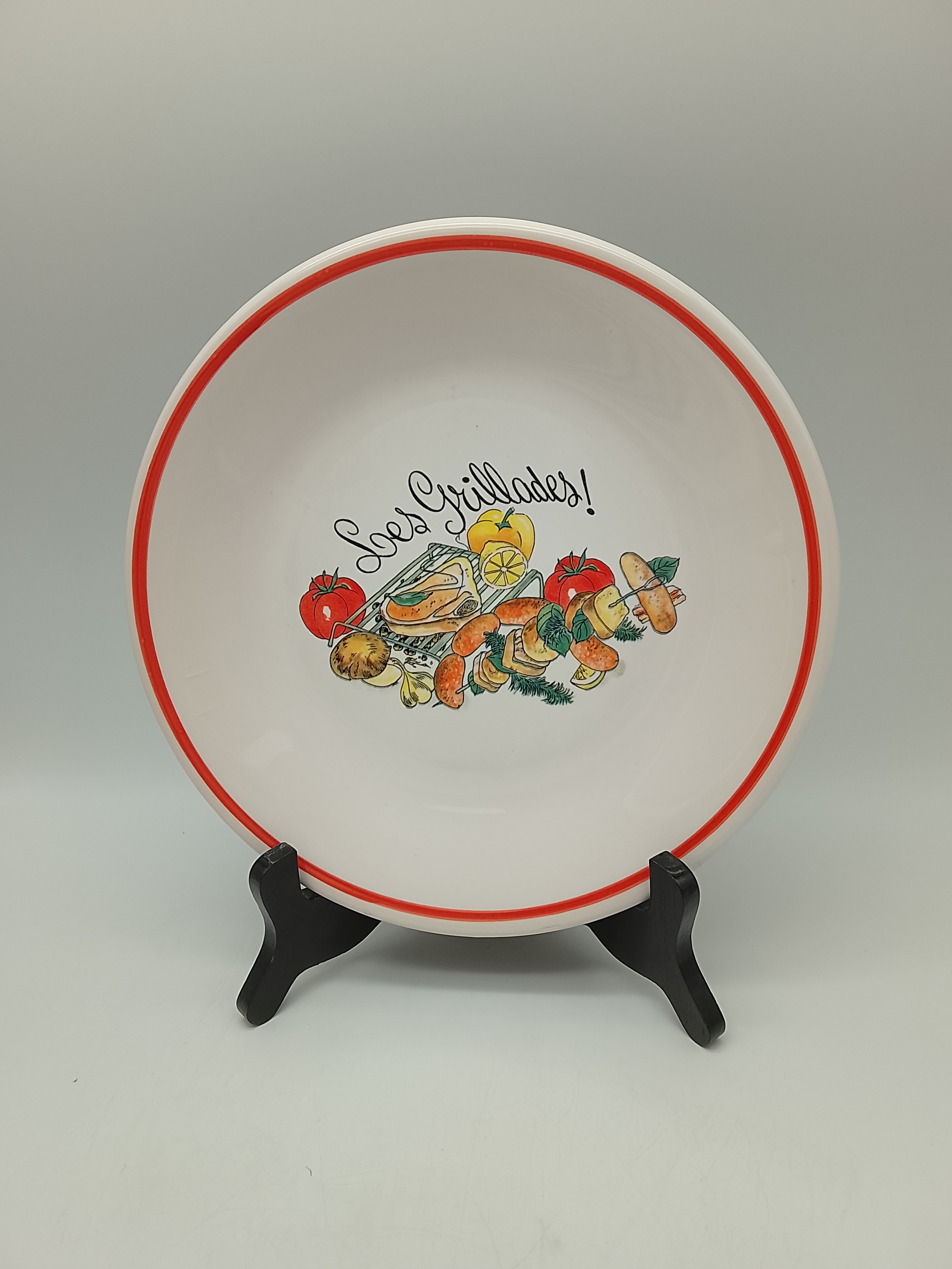 Voir photo 2 de Lot de 5 assiettes en faïence italienne " Les Grillades " Lot de 5 assiettes en faïence italienne " Les Grillades " reconditionné photo 2
