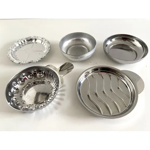 Lot De 5 Objets Hétéroclites Tastevins Coupelles Beurrier Aluminium Acier Inox Bon état reconditionné disponible sur Rakuten