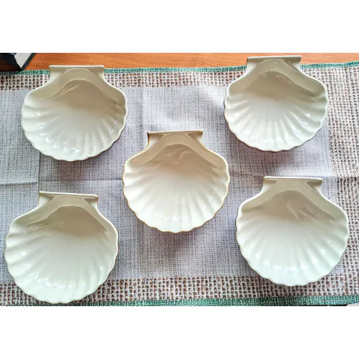 Lot De 5 Petites Assiettes À Servir En Céramique - Forme Coquille Saint-Jacques - Style Vintage occasion reconditionné disponible sur Rakuten