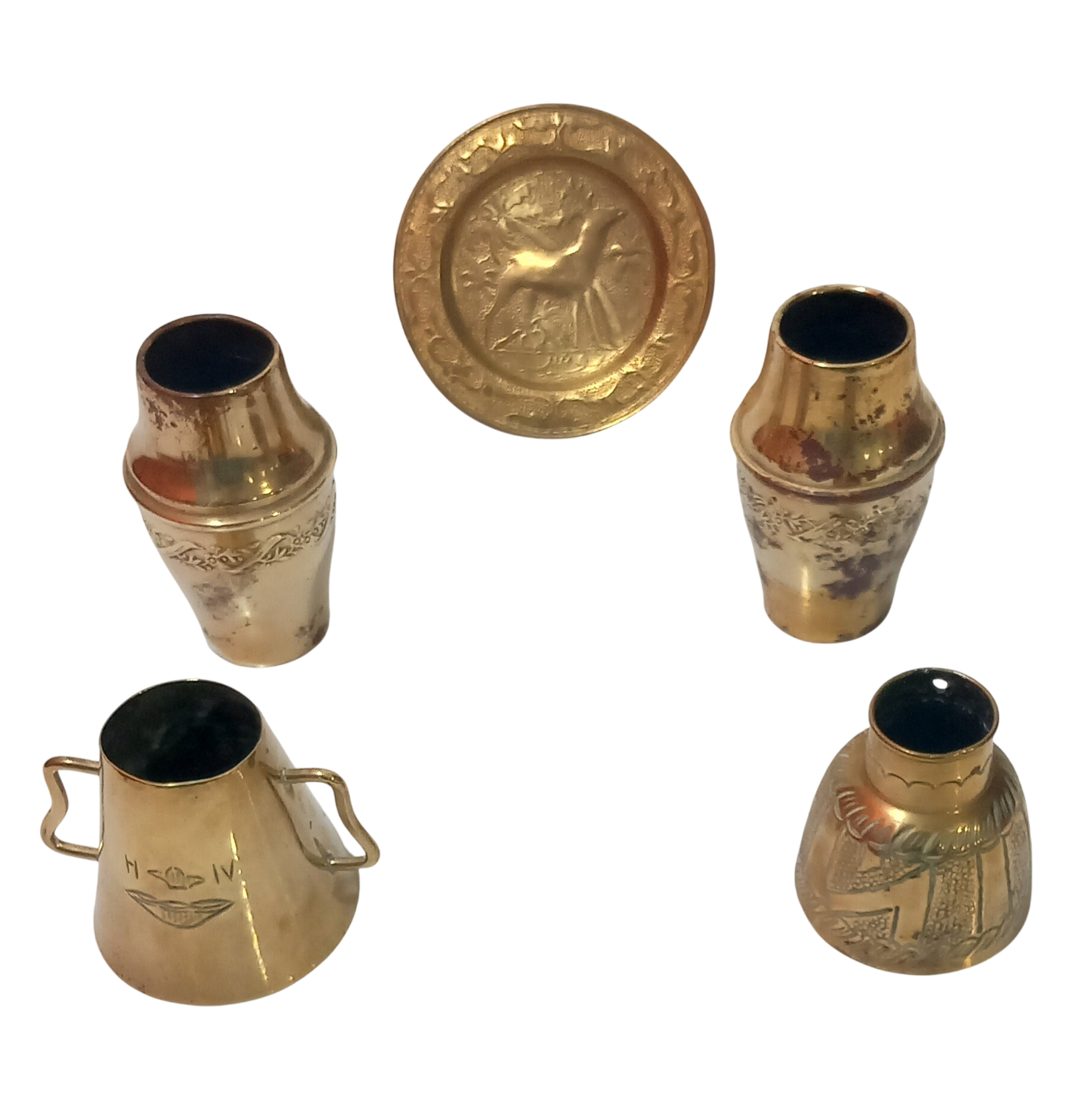 Acheter Lot de 5 petits objets originaux en bronze léger État correct - 10,00 € Lot de 5 petits objets originaux en bronze léger État correct reconditionné disponible sur Label Emmaüs