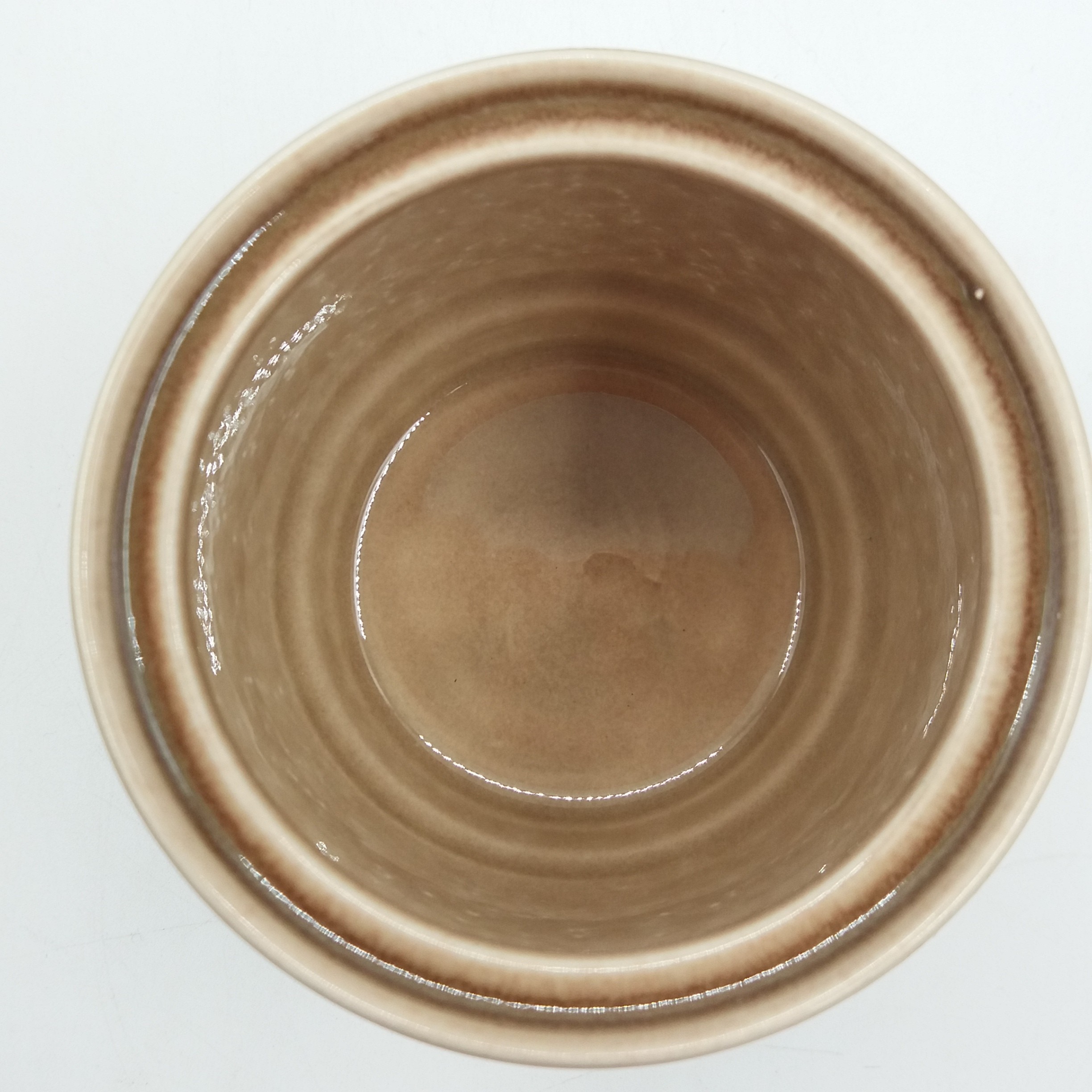 Voir photo 4 de Lot de 5 tasses à café avec son sucrier vintage 60’. Estampillés au dos. Lot de 5 tasses à café avec son sucrier vintage 60’. Estampillés au dos. Très bon état reconditionné photo 4