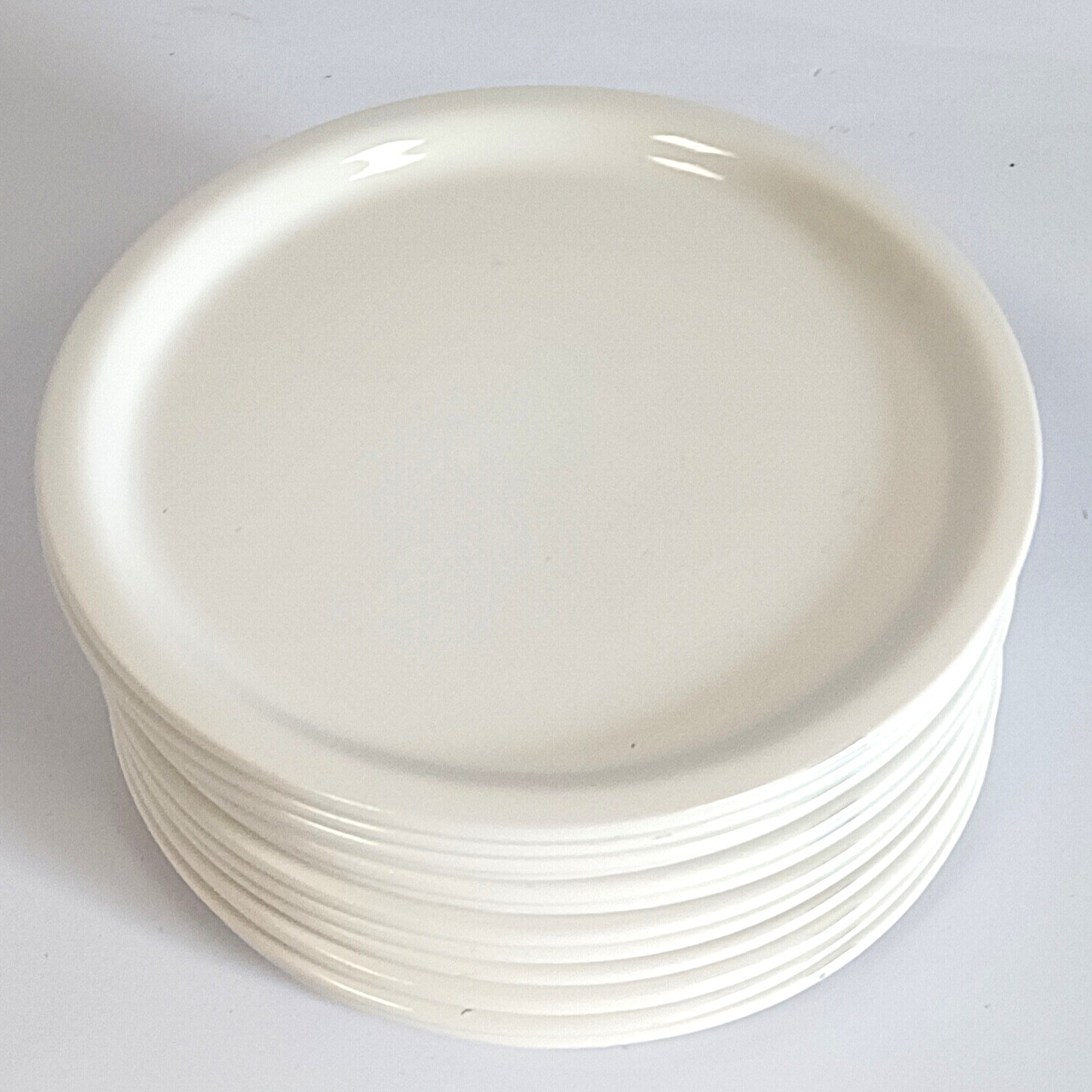 Voir photo 4 de Lot de 6 assiettes à dessert Salins France Ø 20 cm Lot de 6 assiettes à dessert Salins France Ø 20 cm Bon état reconditionné photo 4