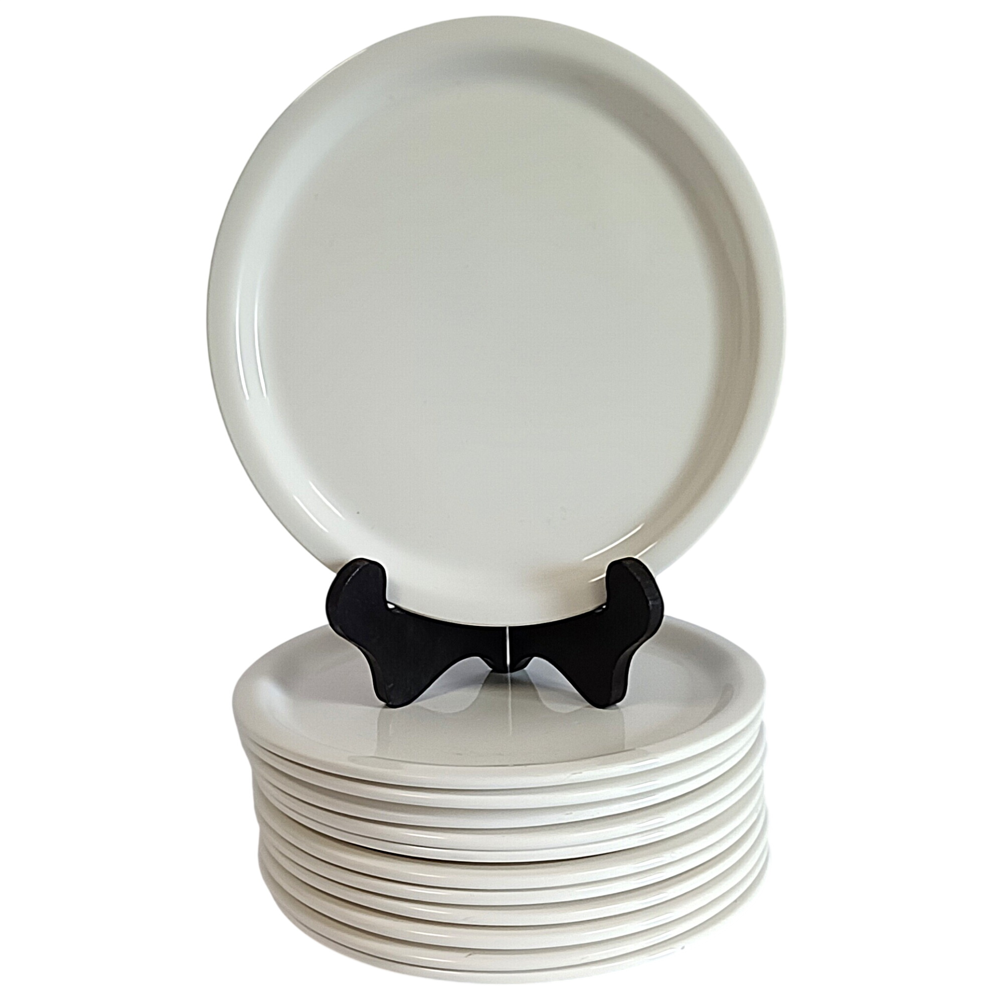Acheter Lot de 6 assiettes à dessert Salins France Ø 20 cm Bon état - 14,70 € Lot de 6 assiettes à dessert Salins France Ø 20 cm Bon état reconditionné disponible sur Label Emmaüs
