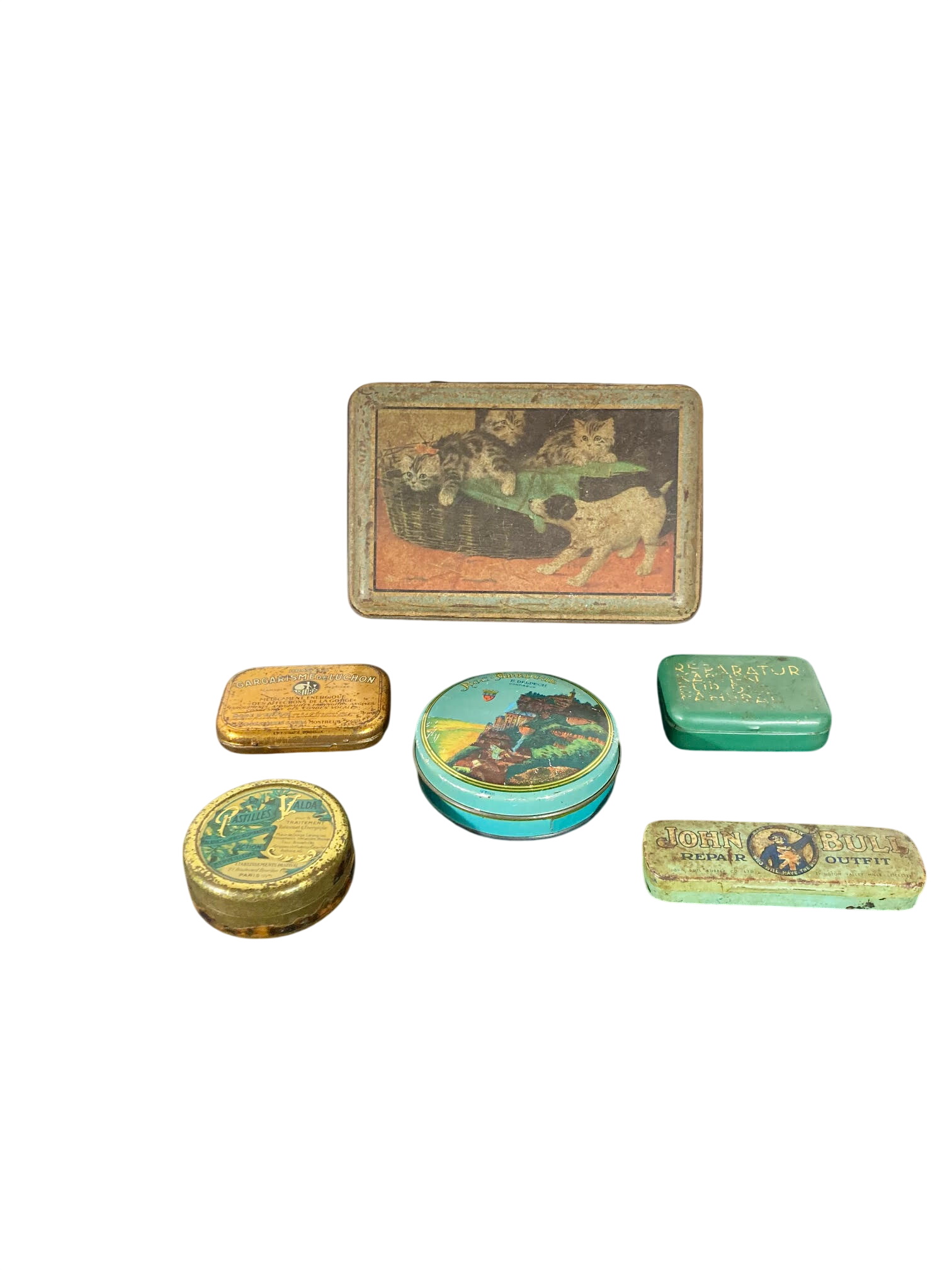 Acheter Lot de 6 boites vintage Bon état - 10,00 € Lot de 6 boites vintage Bon état reconditionné disponible sur Label Emmaüs
