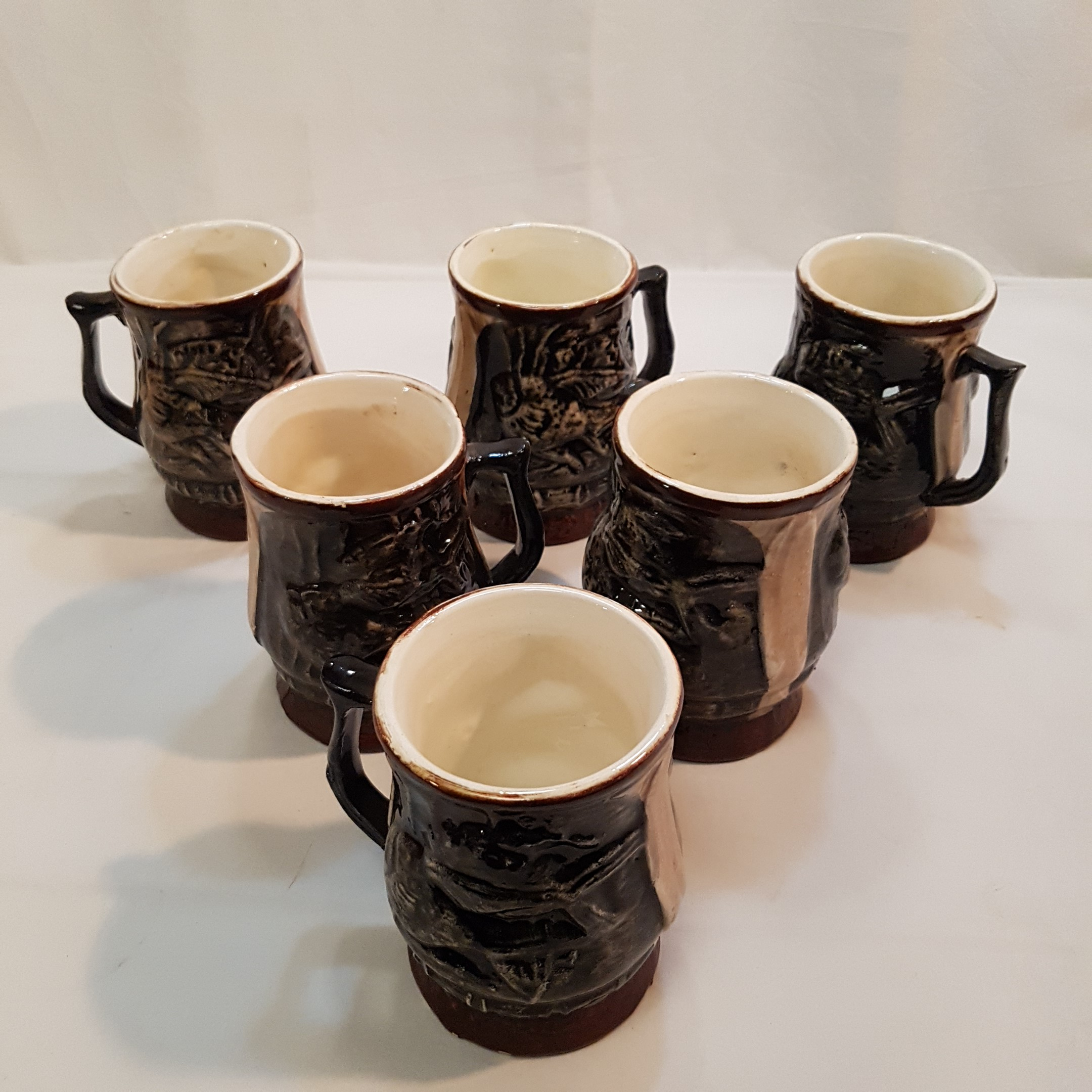 Acheter Lot de 6 chopes à bière Bon état - 10,00 € Lot de 6 chopes à bière Bon état reconditionné disponible sur Label Emmaüs