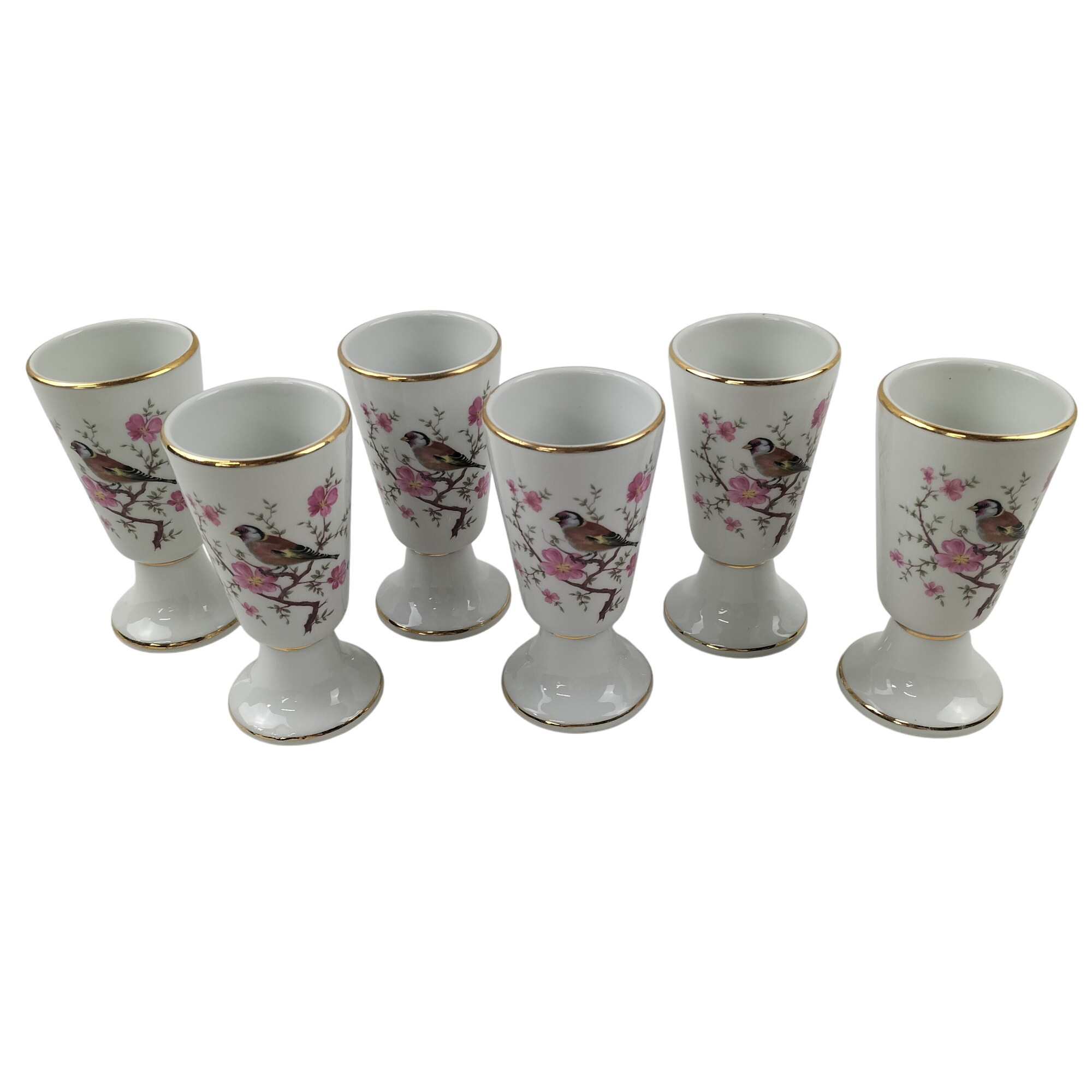 Lot de 6 mazagrans “oiseaux & fleurs” – Tradition CNP France Très bon état - 15,00 € Lot de 6 mazagrans “oiseaux & fleurs” – Tradition CNP France Très bon état reconditionné disponible sur Label Emmaüs