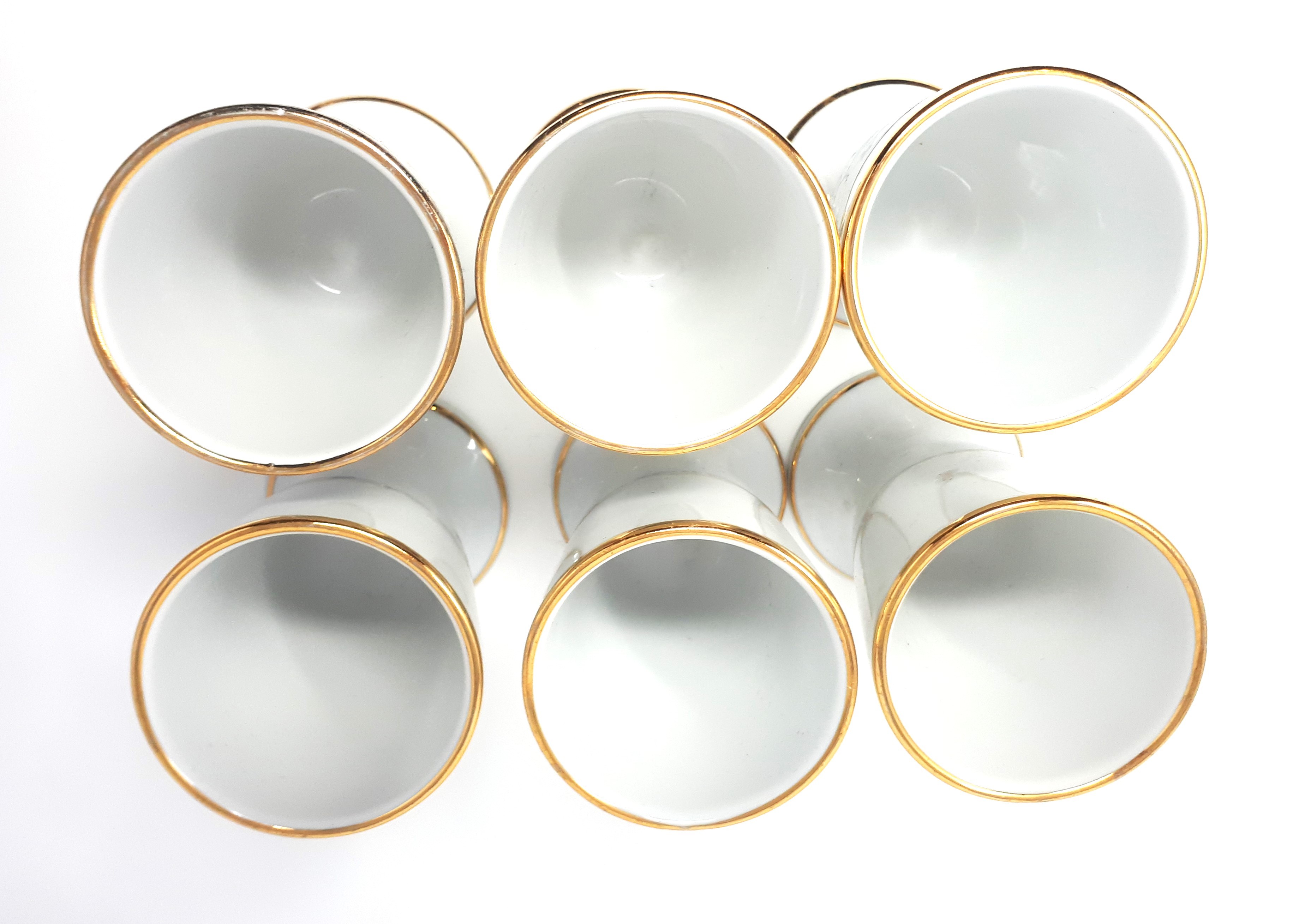 Voir photo 4 de Lot de 6 mazagrans porcelaine d'art - A.L.O sélection Ternet Lot de 6 mazagrans porcelaine d'art - A.L.O sélection Ternet État correct reconditionné photo 4