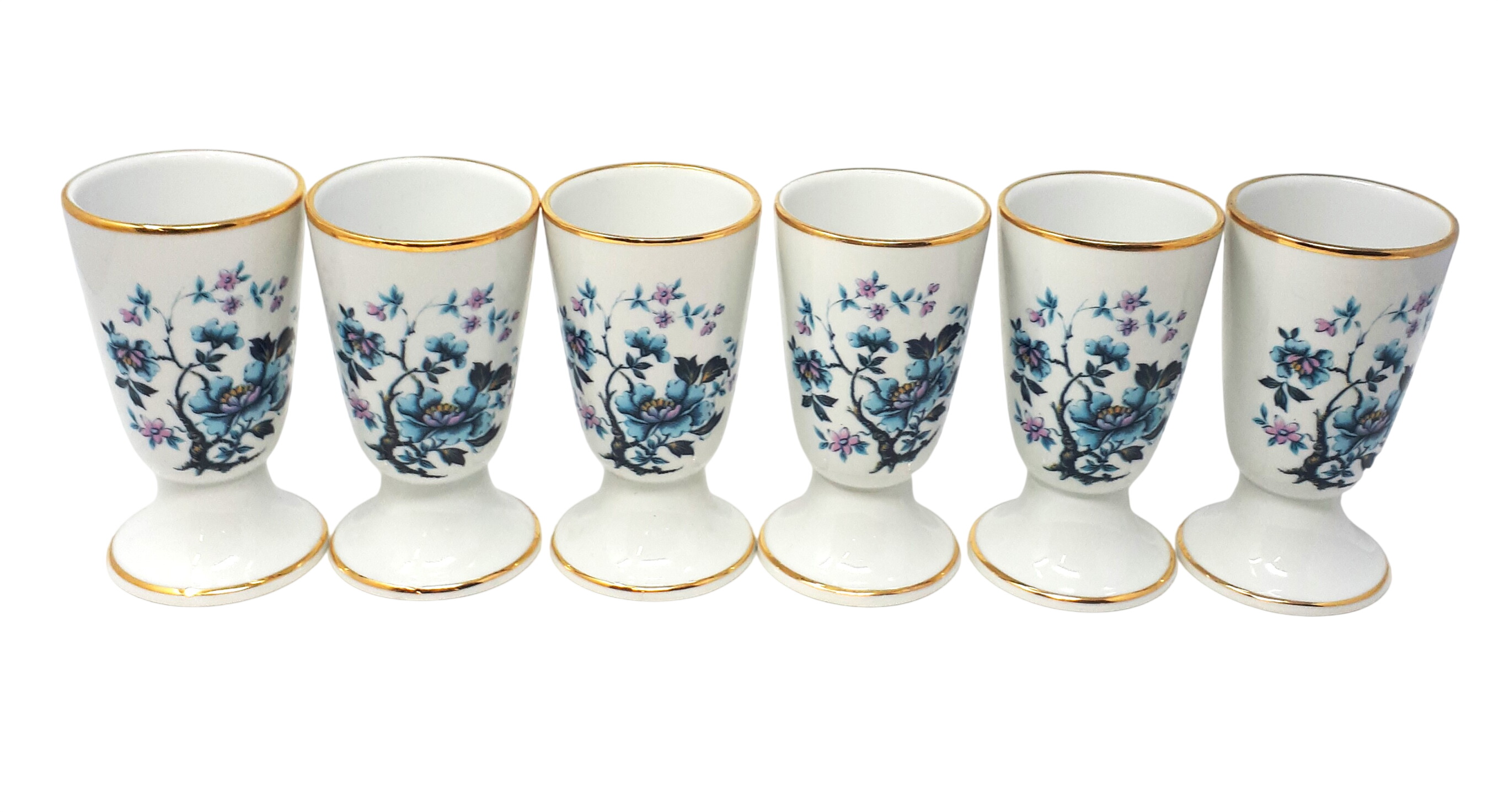 Lot de 6 mazagrans porcelaine d'art - A.L.O sélection Ternet État correct - 20,00 € Lot de 6 mazagrans porcelaine d'art - A.L.O sélection Ternet État correct reconditionné disponible sur Label Emmaüs