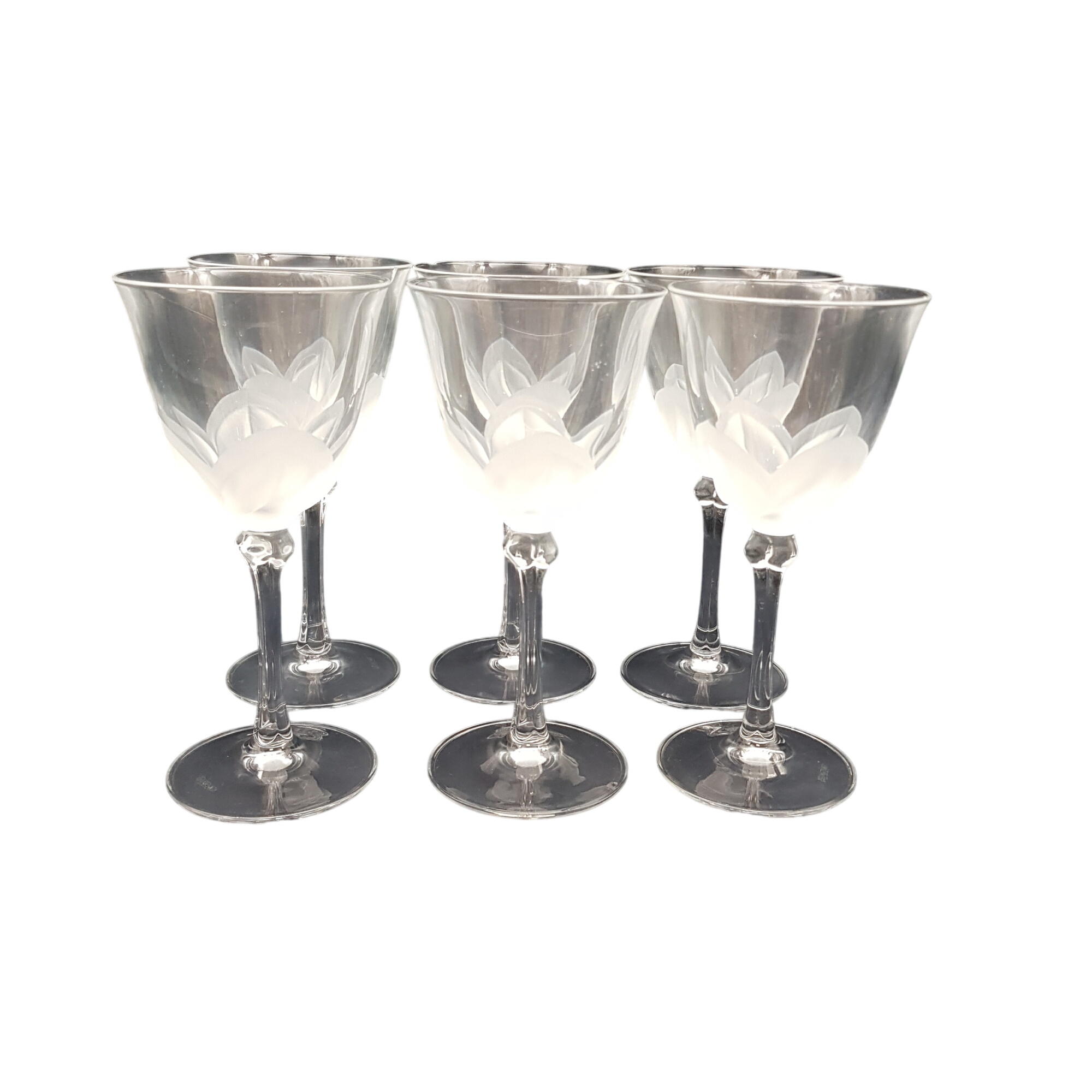 Lot de 6 superbes verres à vin en cristal signés "J.G Durand" - 80,00 € Lot de 6 superbes verres à vin en cristal signés "J.G Durand" reconditionné disponible sur Label Emmaüs