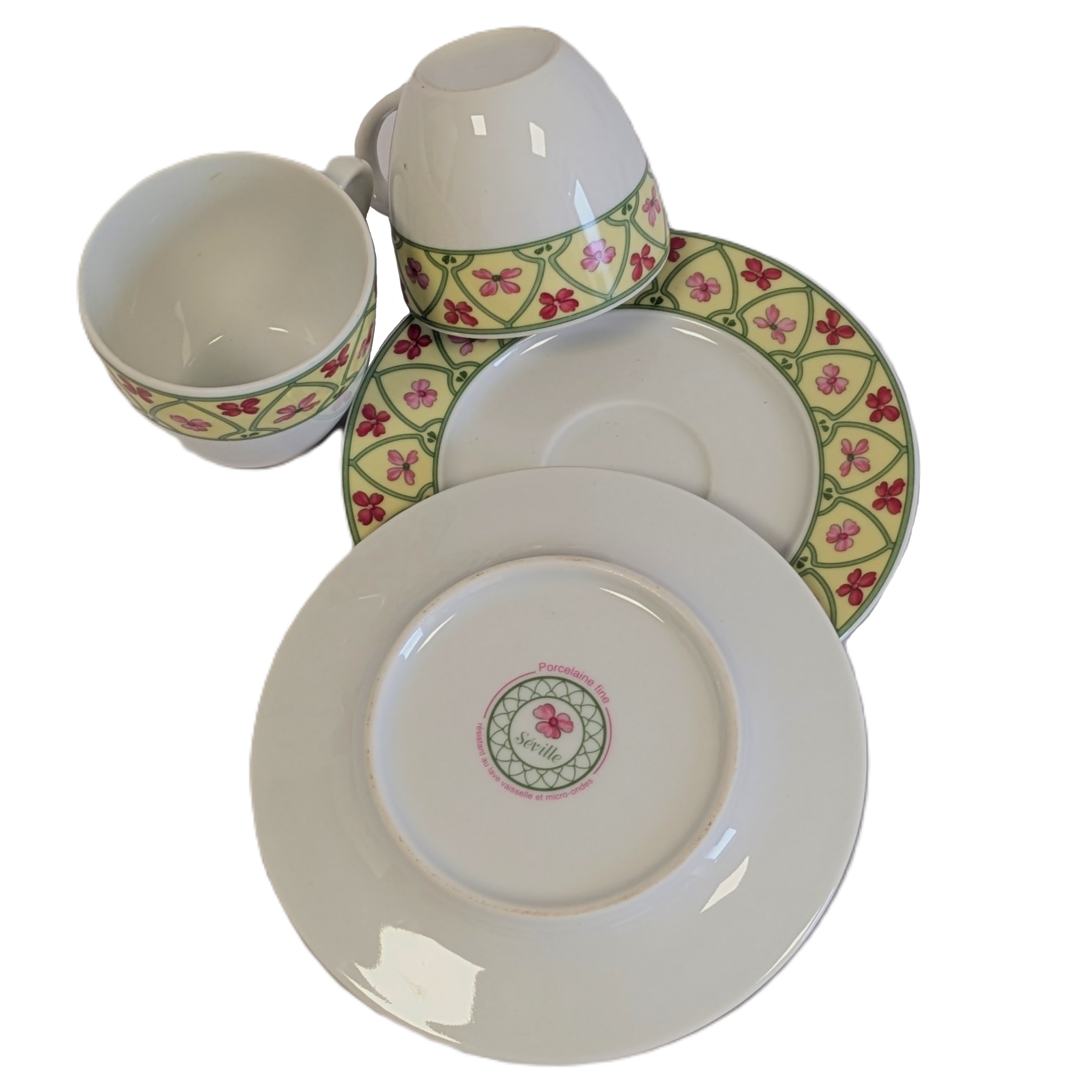 Voir photo 4 de Lot de 6 tasses à café vintage avec soucoupes - Porcelaine fine Séville. Lot de 6 tasses à café vintage avec soucoupes - Porcelaine fine Séville. Parfait état reconditionné photo 4