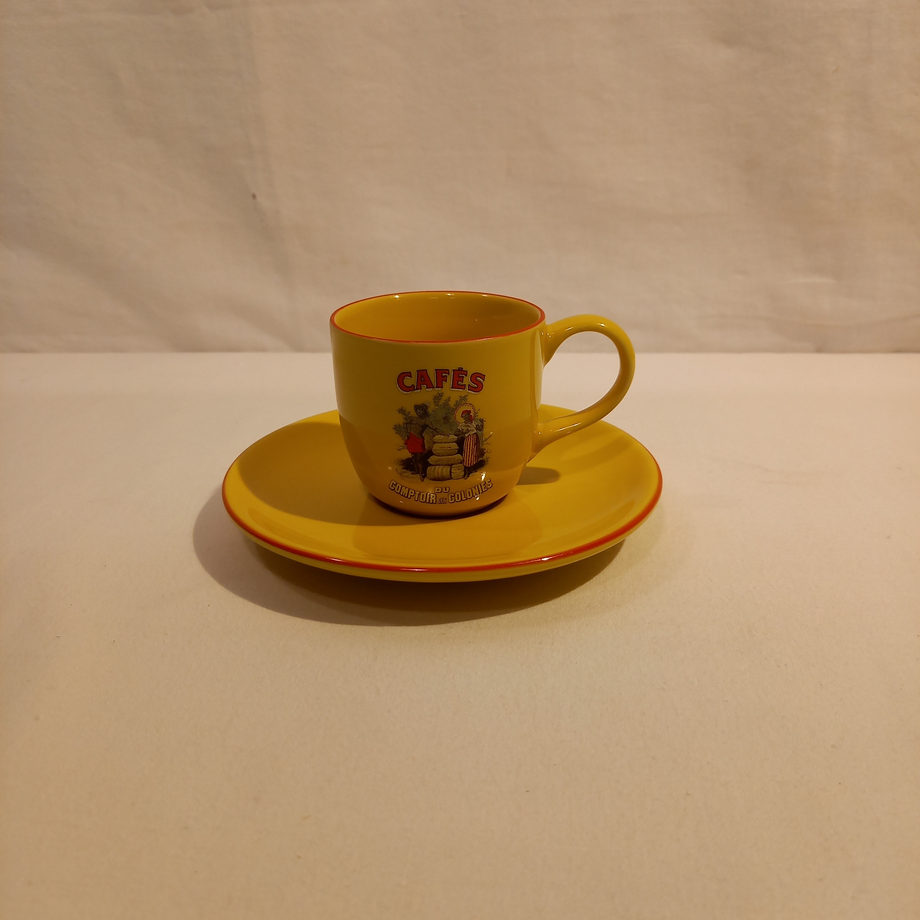 Voir photo 7 de Lot de 6 Tasses et Sous - Tasses expresso collection. Café du comptoir des colonies. Lot de 6 Tasses et Sous - Tasses expresso collection. Café du comptoir des colonies. Bon état reconditionné photo 7
