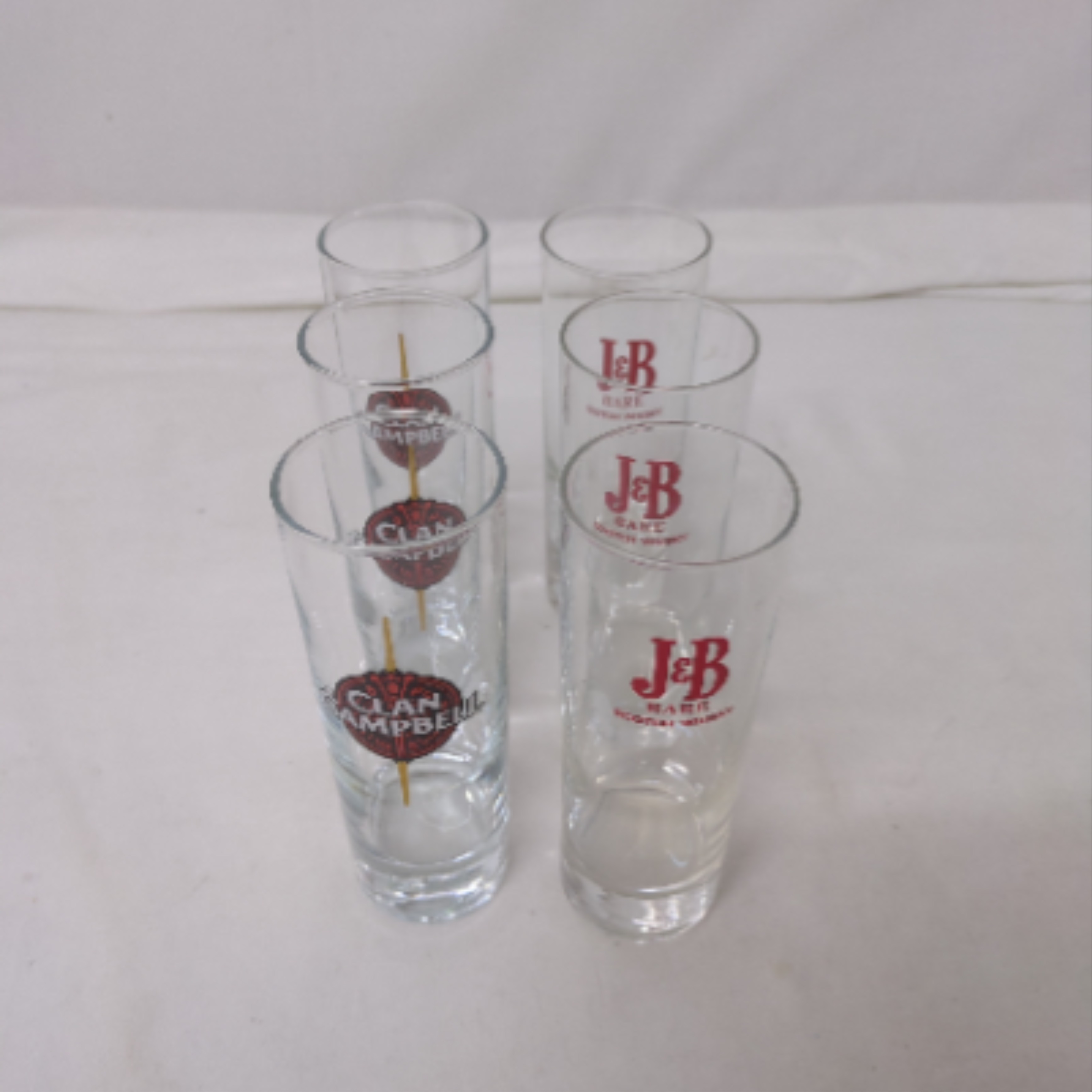 Voir photo 2 de Lot de 6 verres à whisky J&B et Clan Campbell Lot de 6 verres à whisky J&B et Clan Campbell Très bon état reconditionné photo 2