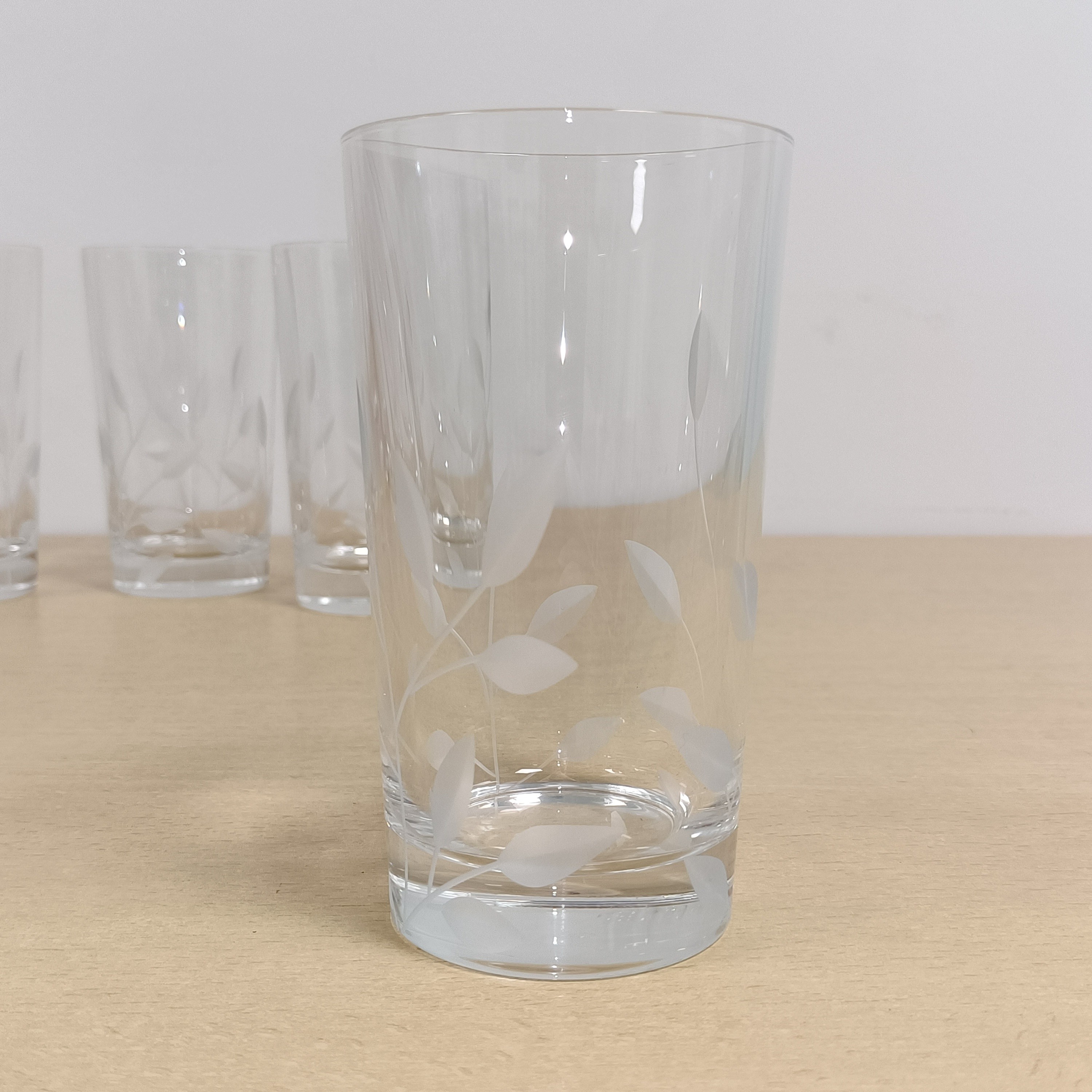 Voir photo 6 de Lot de 6 verres Cristal d'Arques Paris Natura en cristal taillé transparent vintage 13,5 cm Lot de 6 verres Cristal d'Arques Paris Natura en cristal taillé transparent vintage 13,5 cm Parfait état reconditionné photo 6