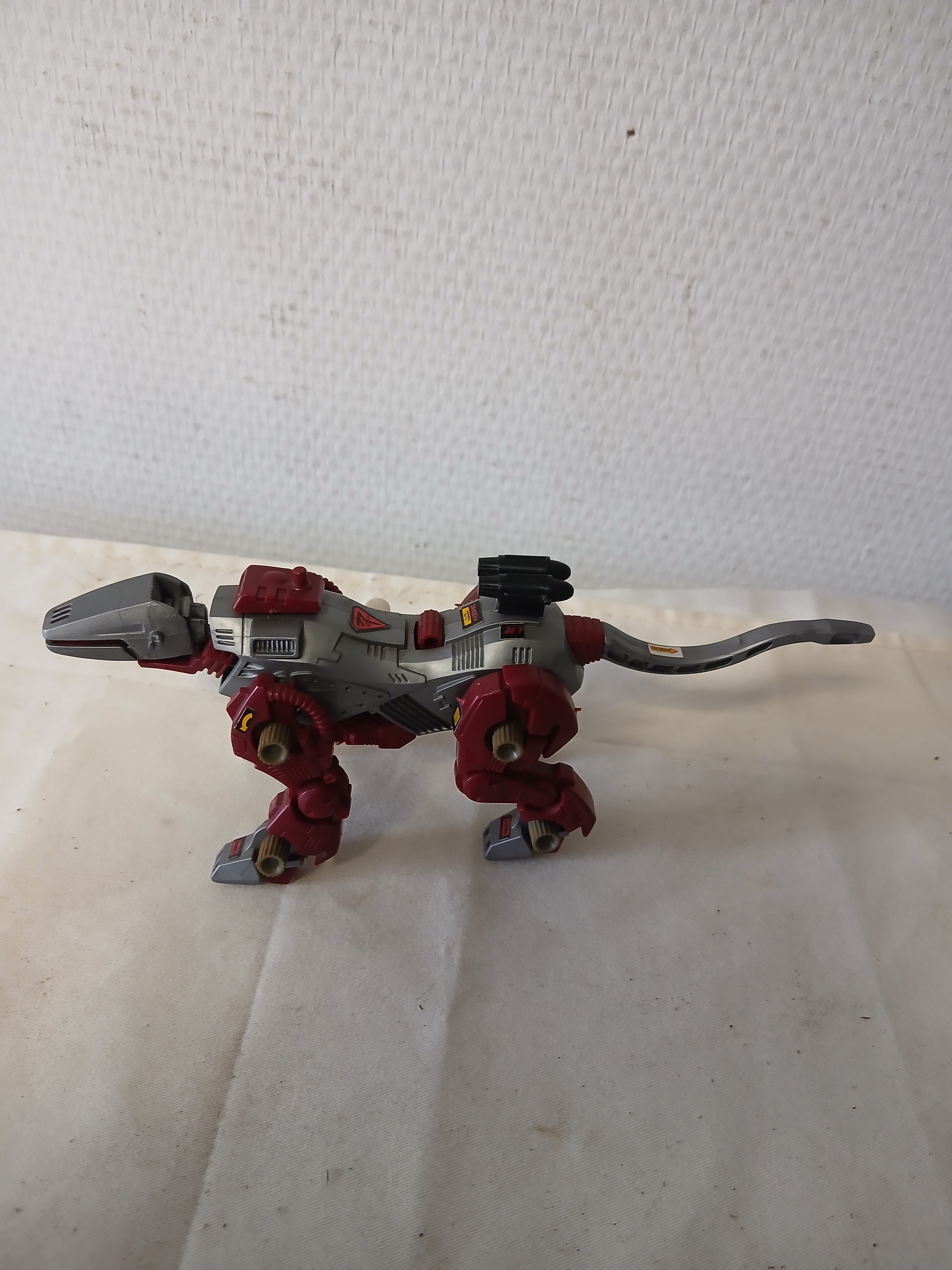 Voir photo 10 de Lot de 7 jouets Habro ZOIDS . Lot de 7 jouets Habro ZOIDS . Bon état reconditionné photo 10