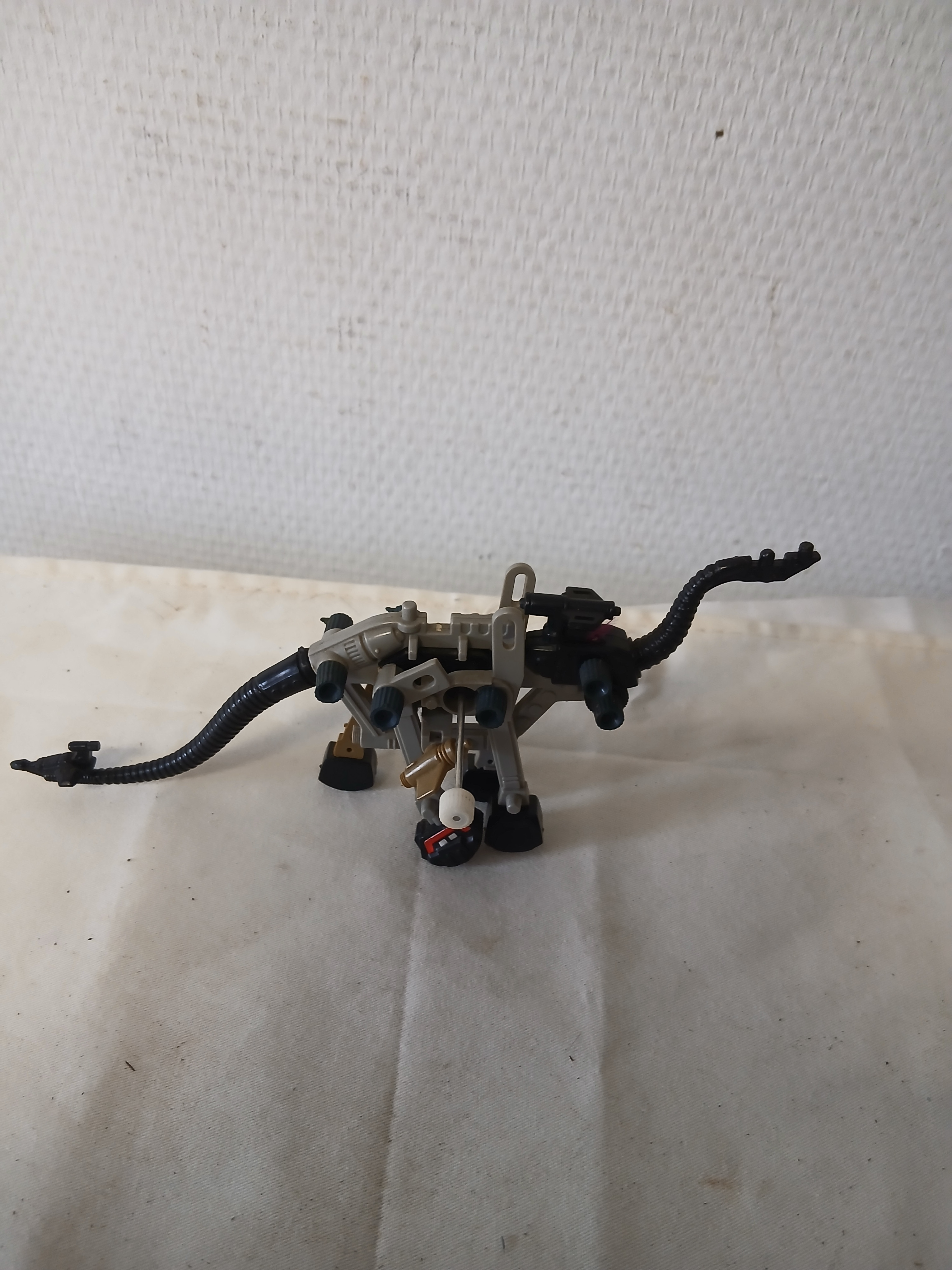 Voir photo 15 de Lot de 7 jouets Habro ZOIDS . Lot de 7 jouets Habro ZOIDS . Bon état reconditionné photo 15
