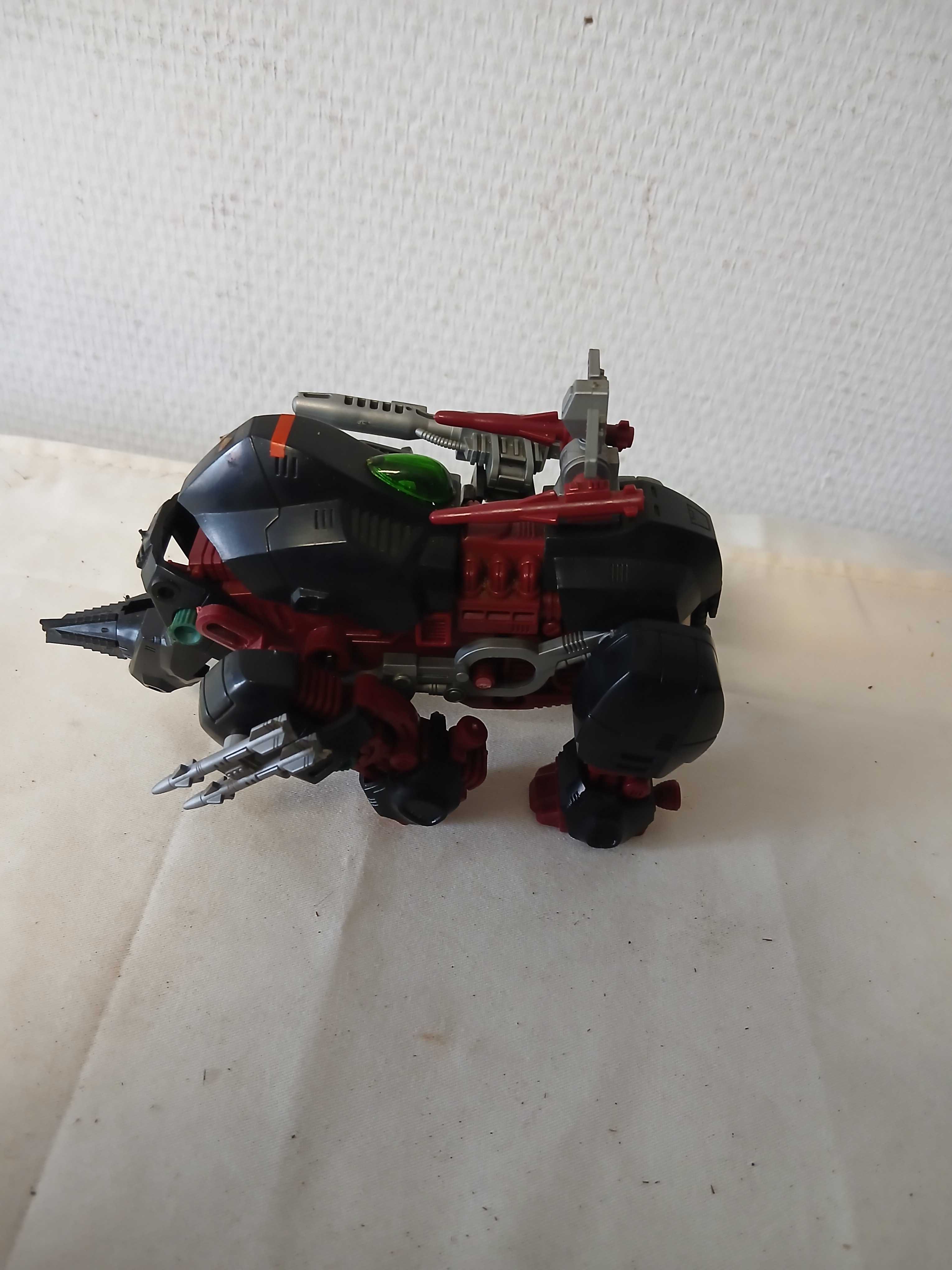 Voir photo 2 de Lot de 7 jouets Habro ZOIDS . Lot de 7 jouets Habro ZOIDS . Bon état reconditionné photo 2