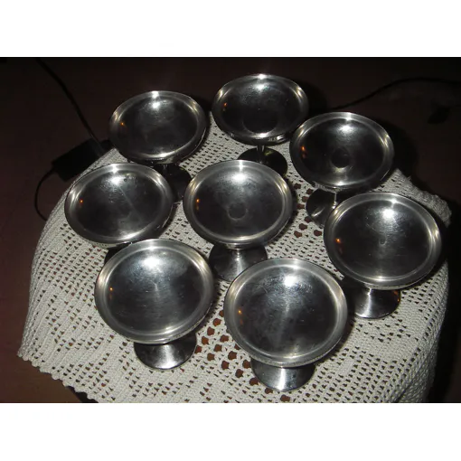 Lot De 8 Coupelles À Dessert En Inox. Bon état reconditionné disponible sur Rakuten