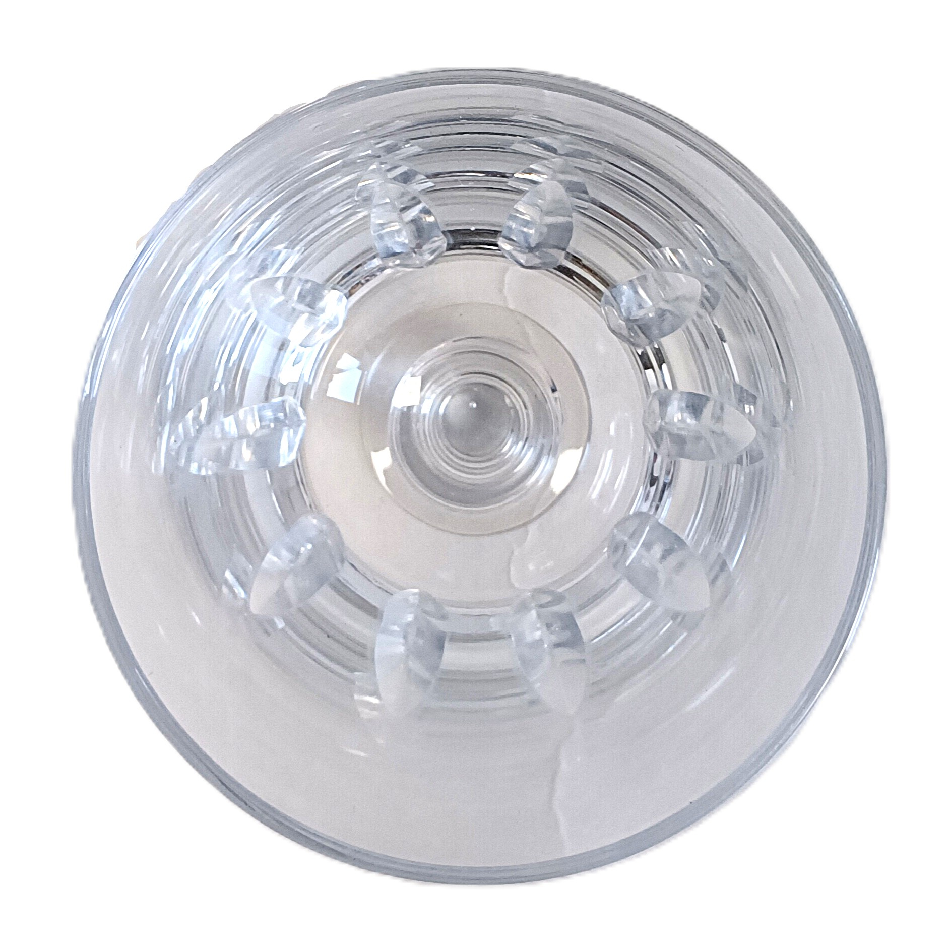 Voir photo 3 de Lot de 8 verres sur pied en verre taillé – petits verres élégants H 11 cm Lot de 8 verres sur pied en verre taillé – petits verres élégants H 11 cm Bon état reconditionné photo 3